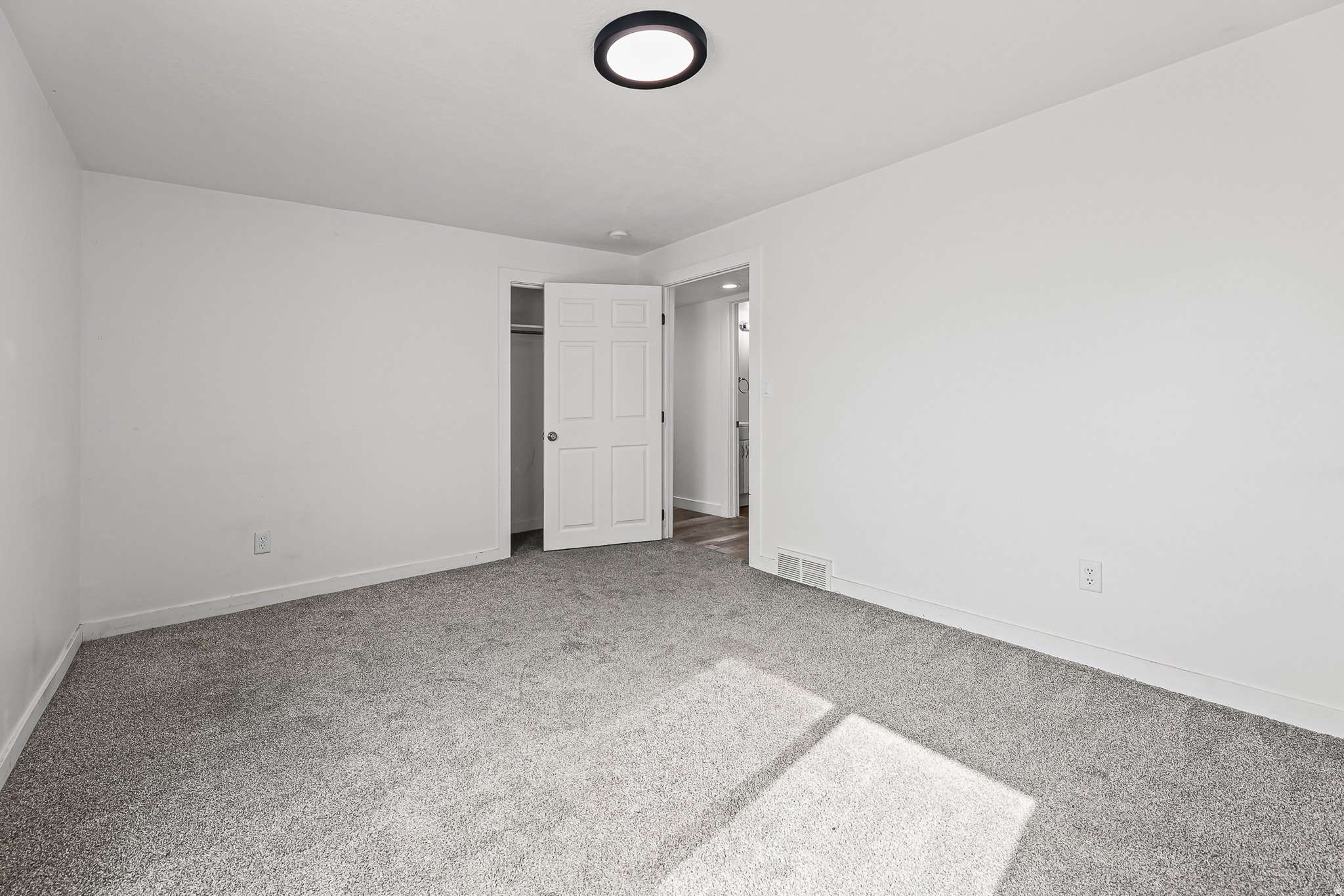 COUNTRY CROSSING NEI - Residential