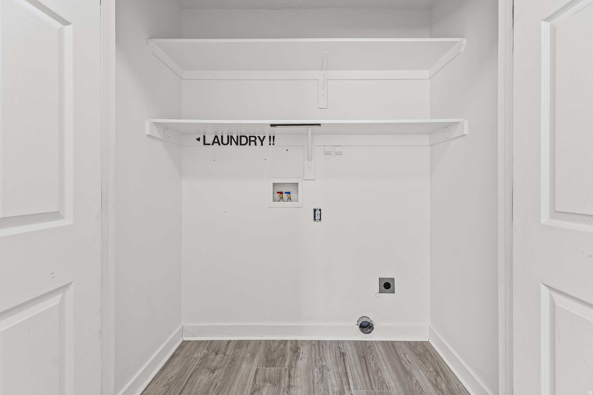 COUNTRY CROSSING NEI - Residential