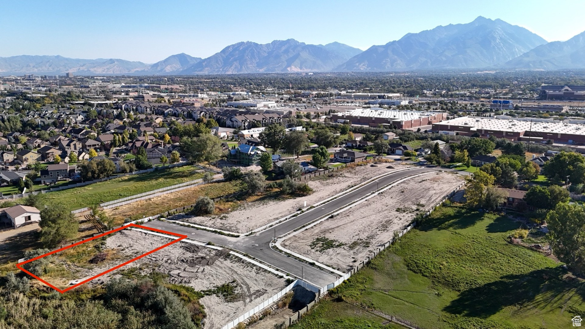 Welcome to the new luxury community, Haven Hills at South Jordan. This community is conveniently located right off of 11400 S & 400 W, within a few minutes from I-15, Scheels, Shopping Malls, Biking Trails, Fitness Centers & much more! The featured lot is lot # 4, which is a 0.52 acre lot! This lot backs up against Willow Creek which offers privacy away from immediate back yard neighbors. Home can be built with a walkout basement.