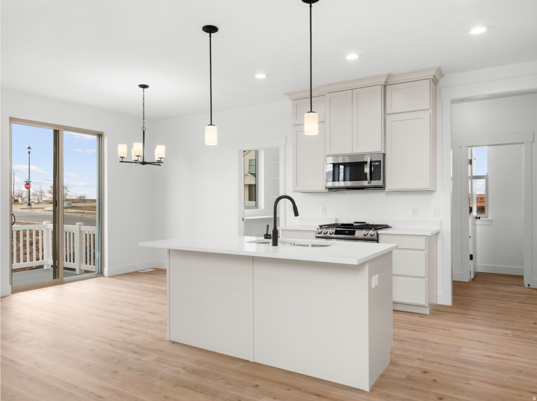 HIDDEN LANDING - Residential
