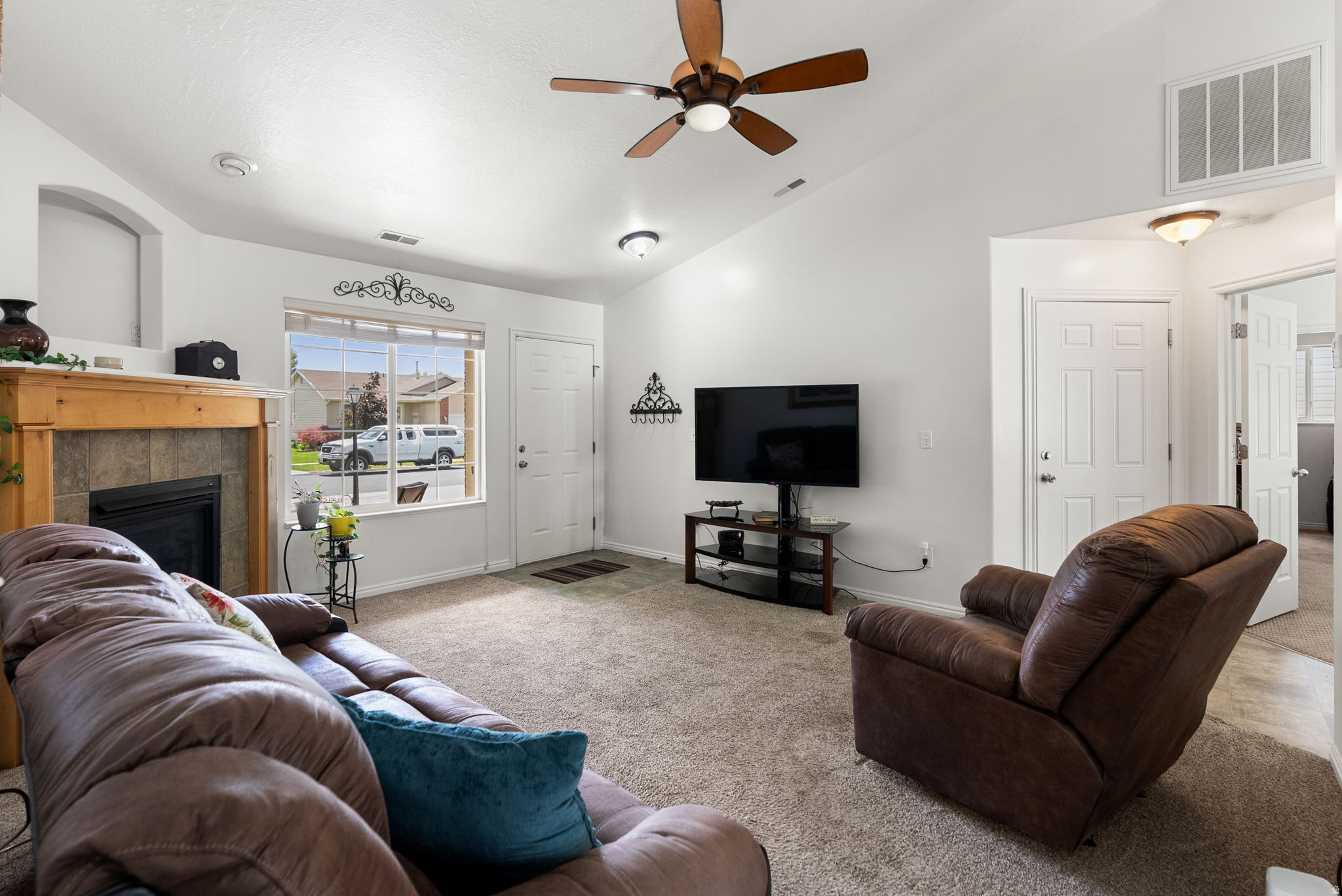 CRAIG ESTATES - Residential