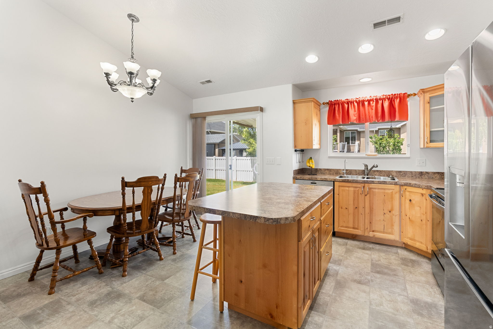 CRAIG ESTATES - Residential