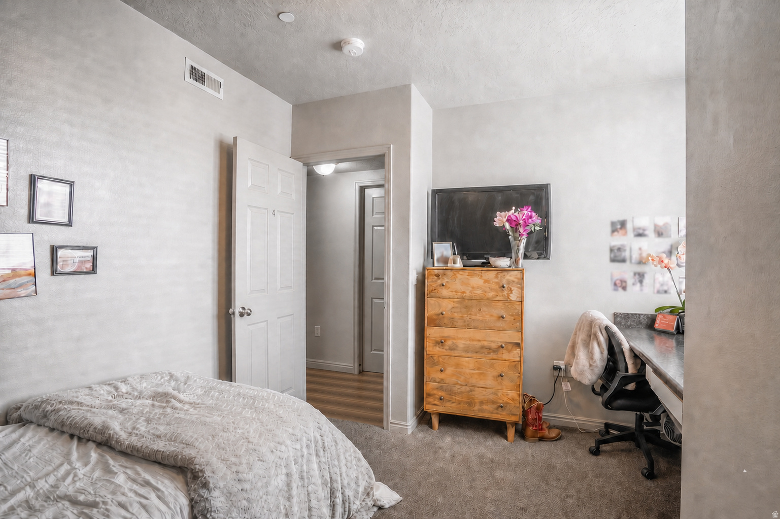 LANAI CONDO - Residential