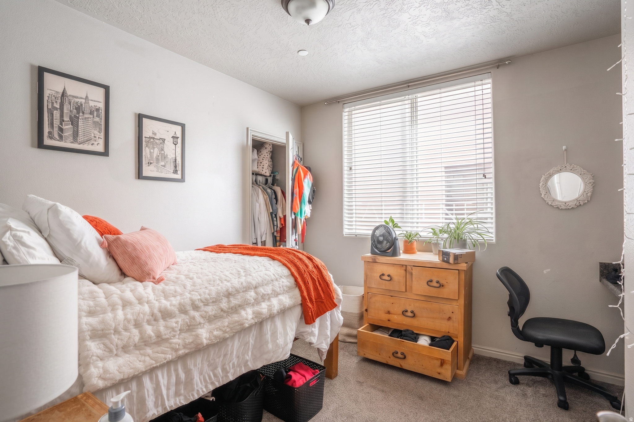 LANAI CONDO - Residential