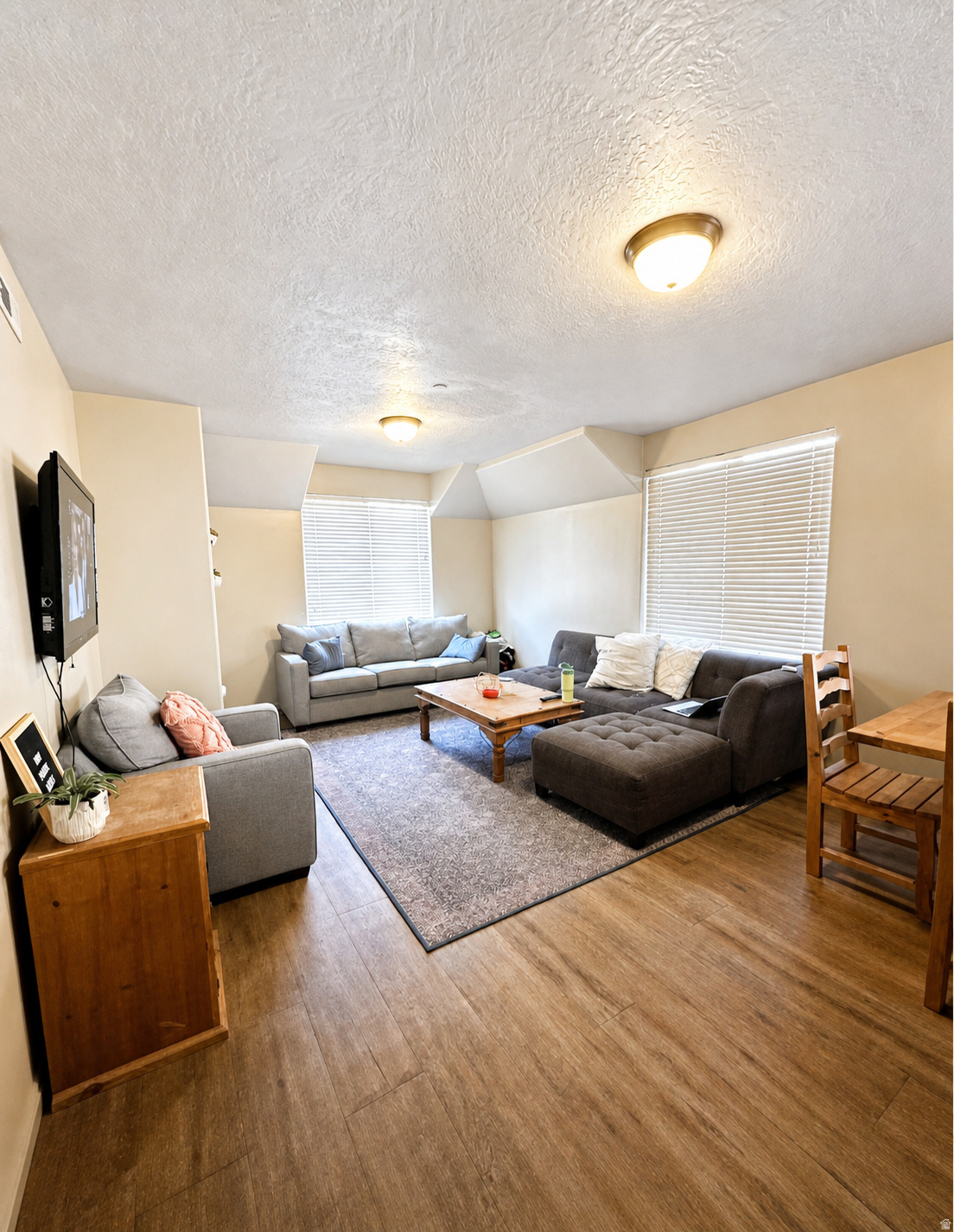 LANAI CONDO - Residential