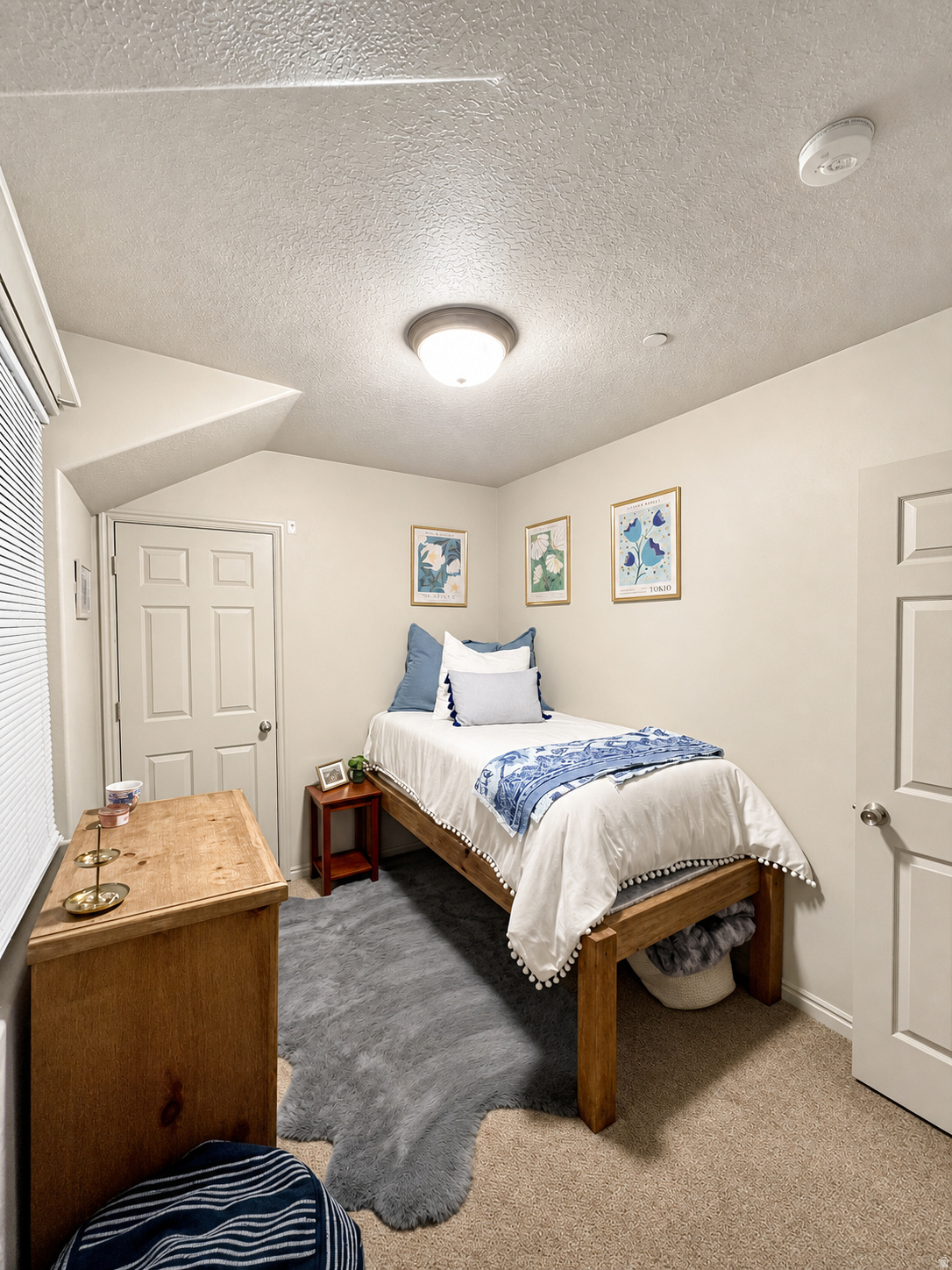 LANAI CONDO - Residential