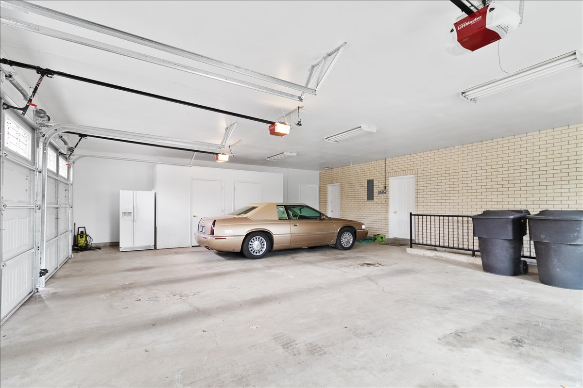 YOUNG PROPERTY - Residential