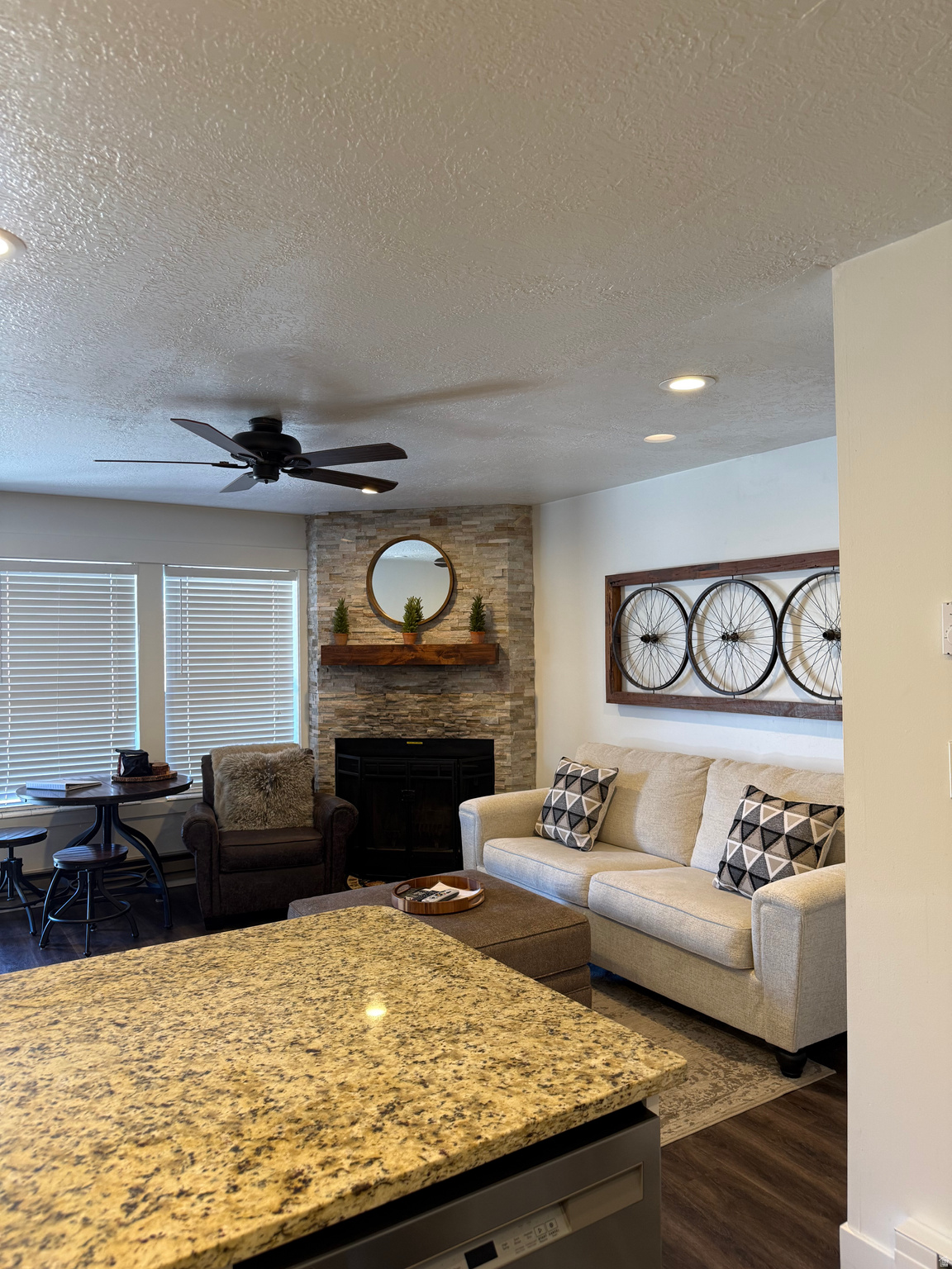 WOLF LODGE CONDO - Residential