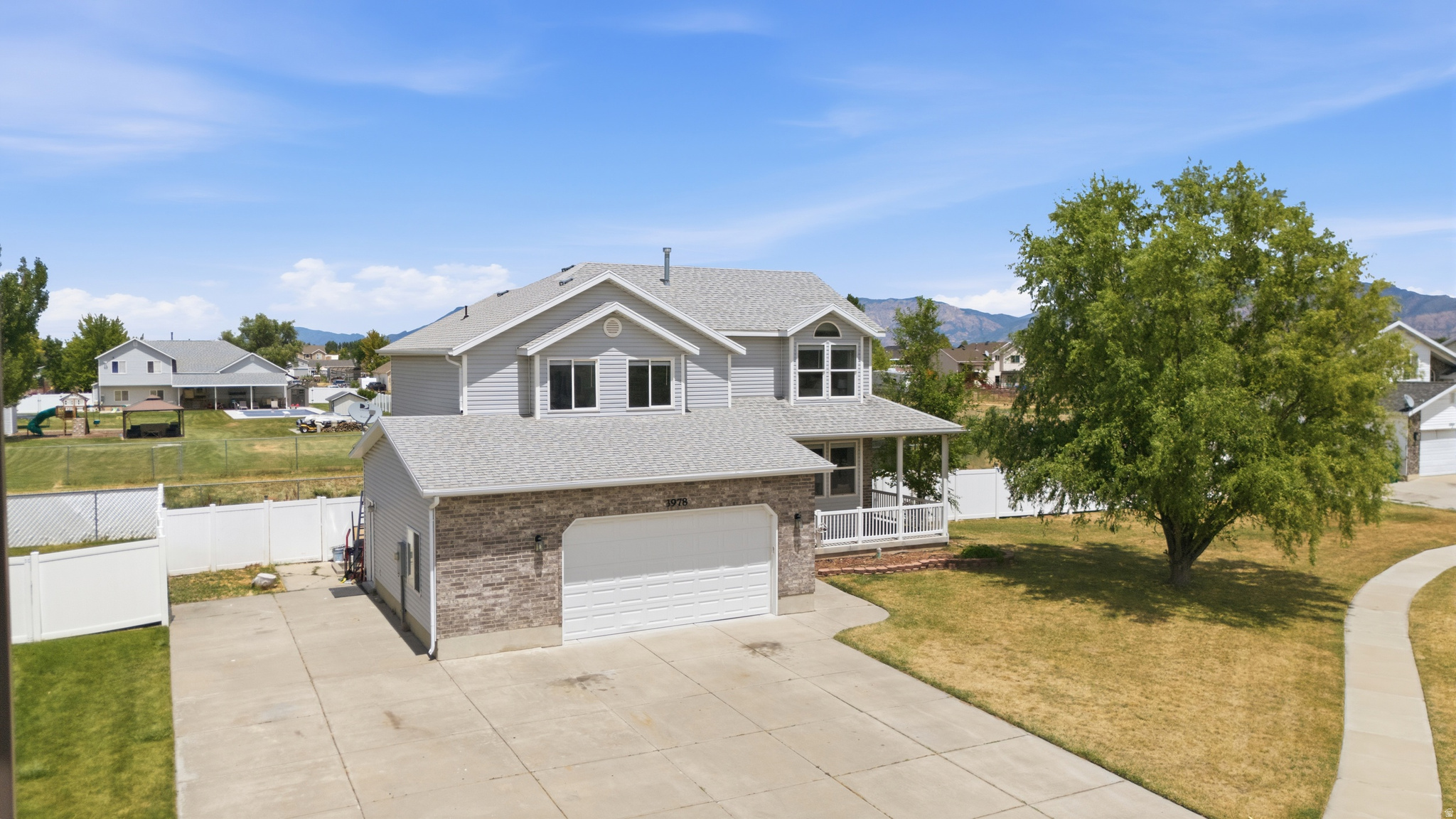 HAMBLIN PLACE - Residential