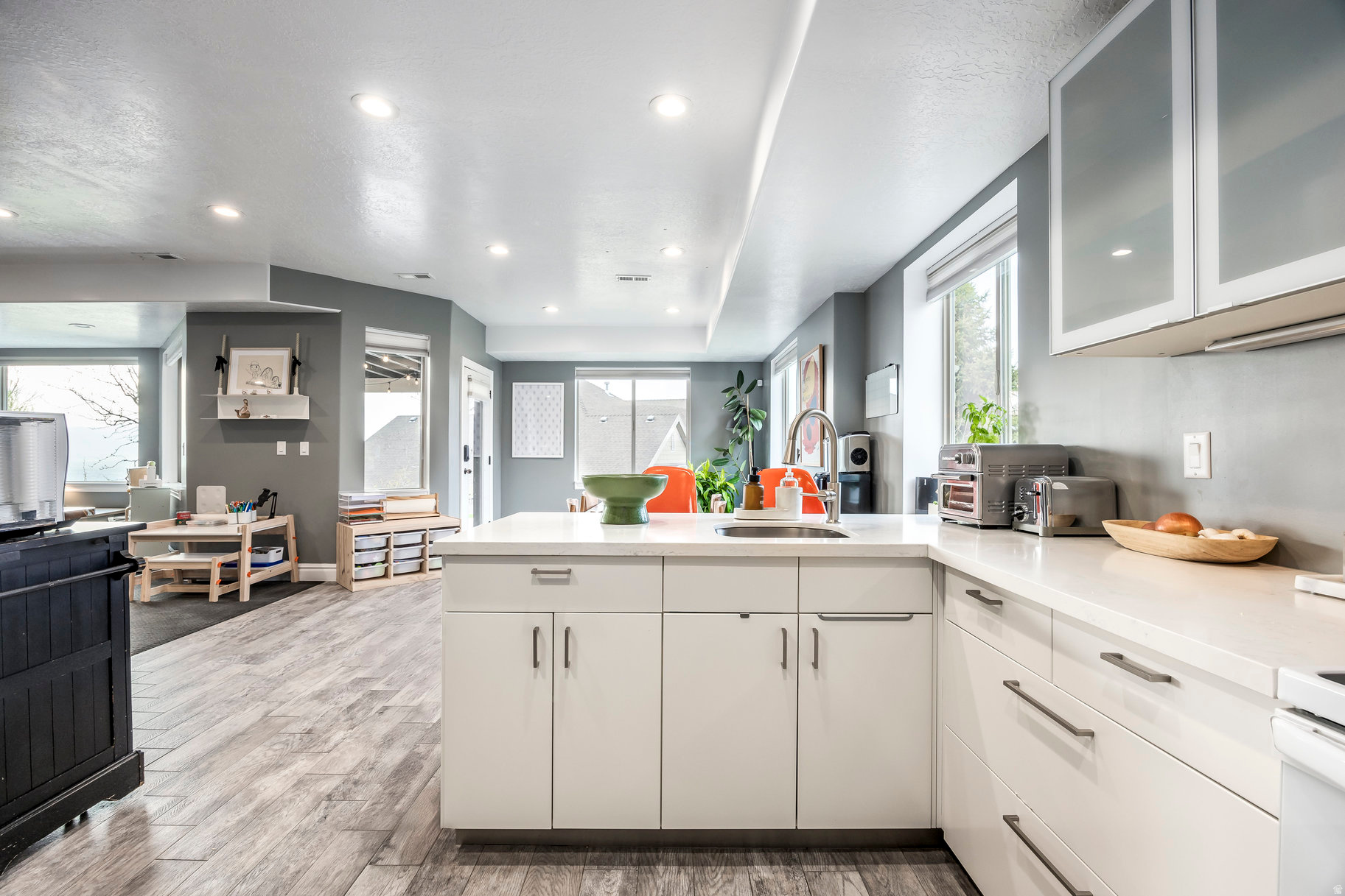 RIDGEWOOD - Residential