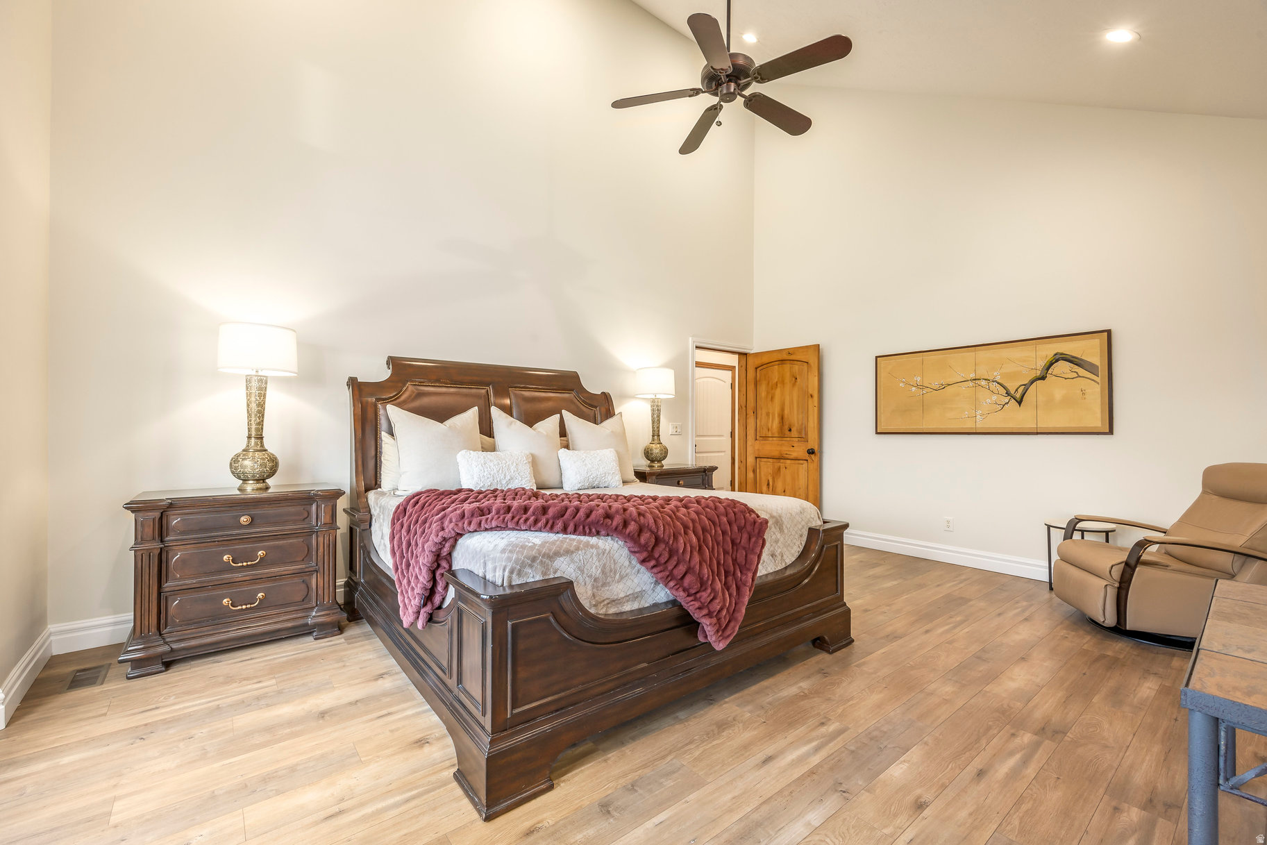 RIDGEWOOD - Residential