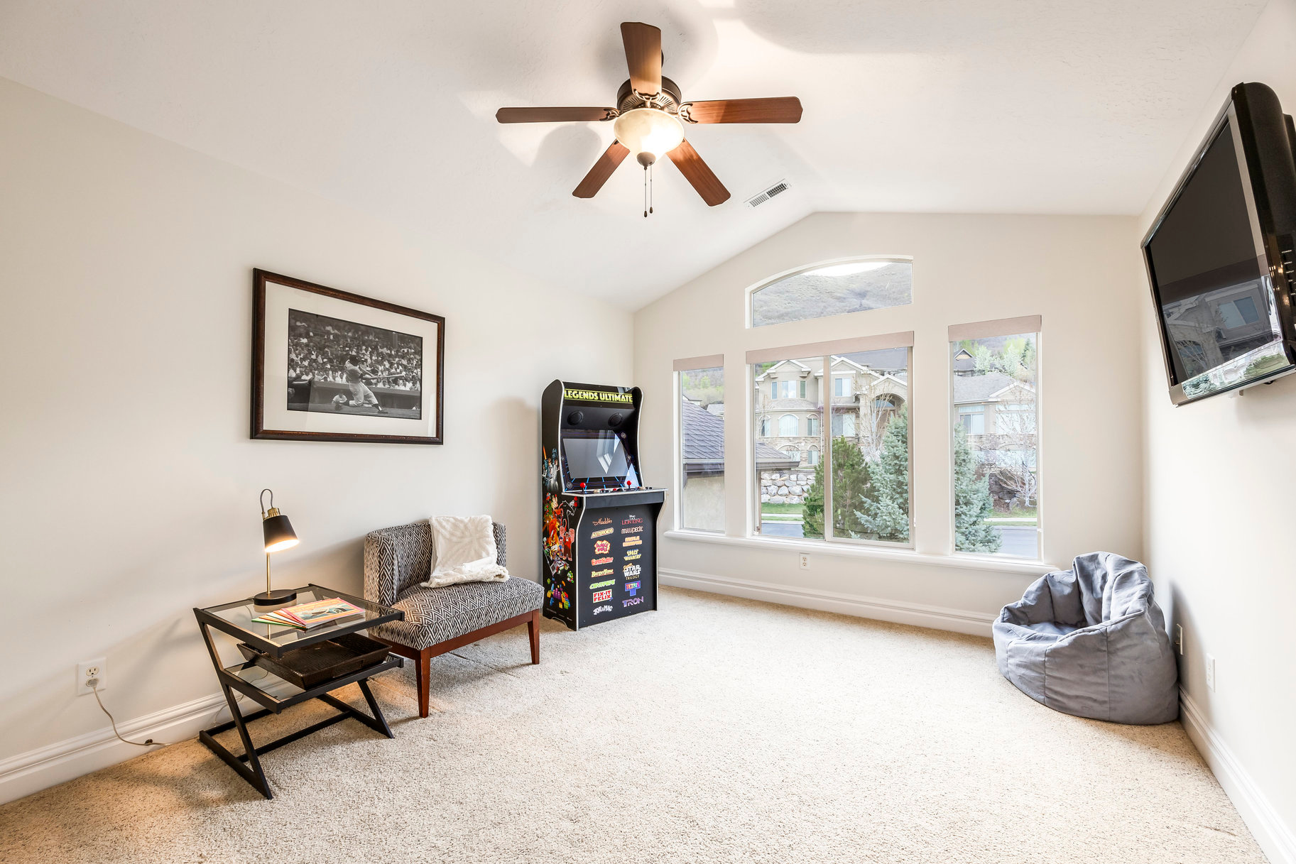 RIDGEWOOD - Residential