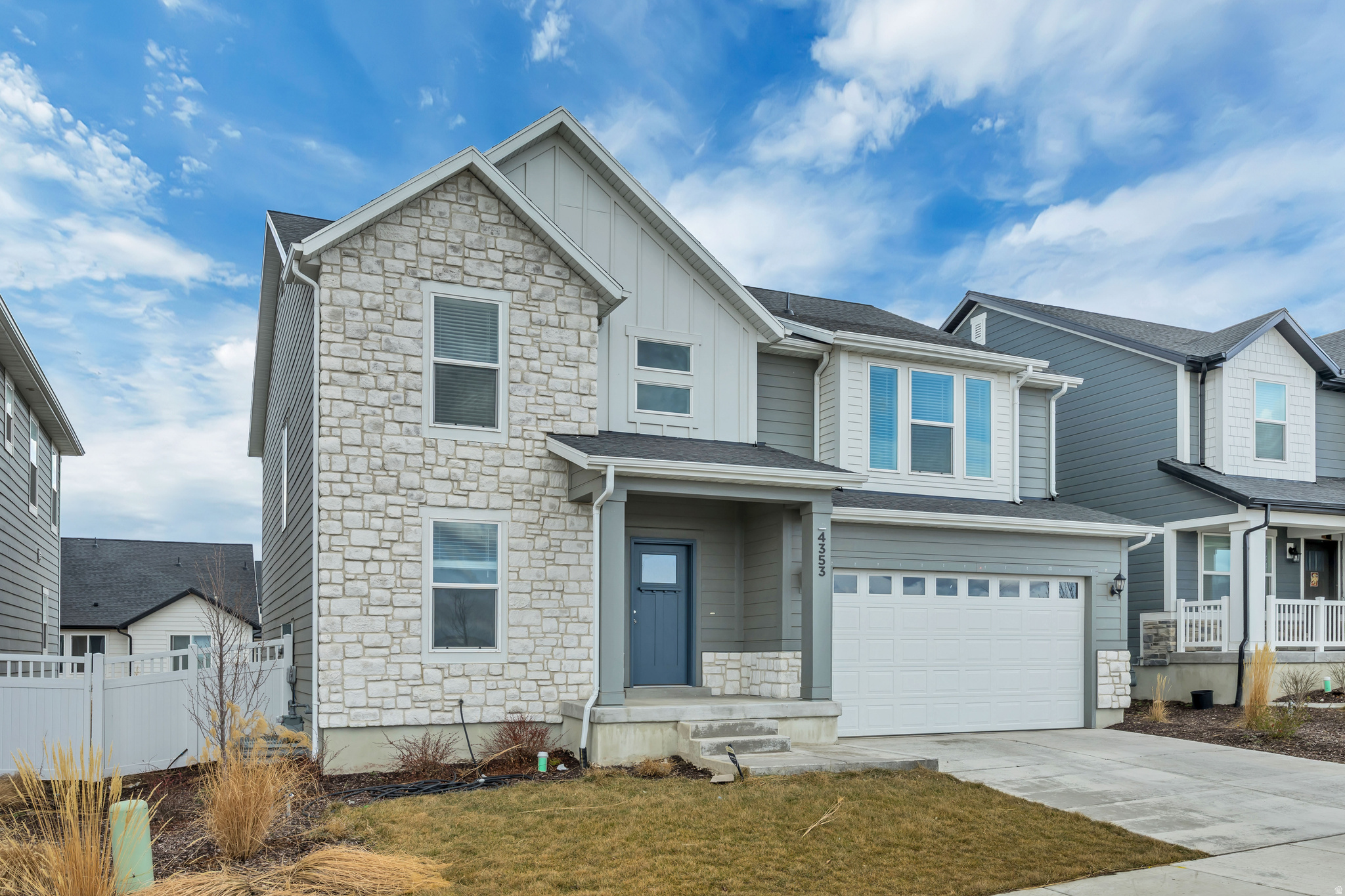 MOUNTAIN RIDGE - Residential