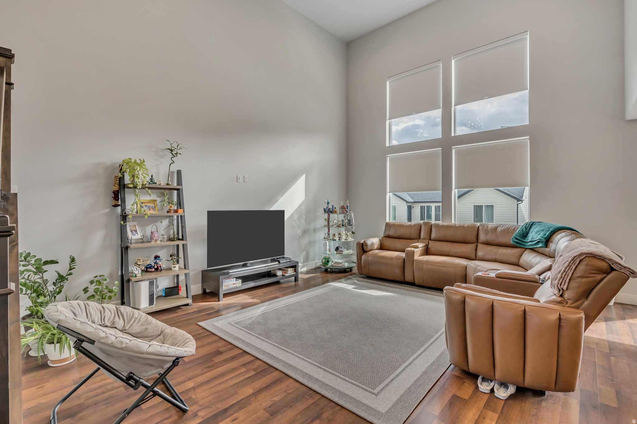 MOUNTAIN RIDGE - Residential