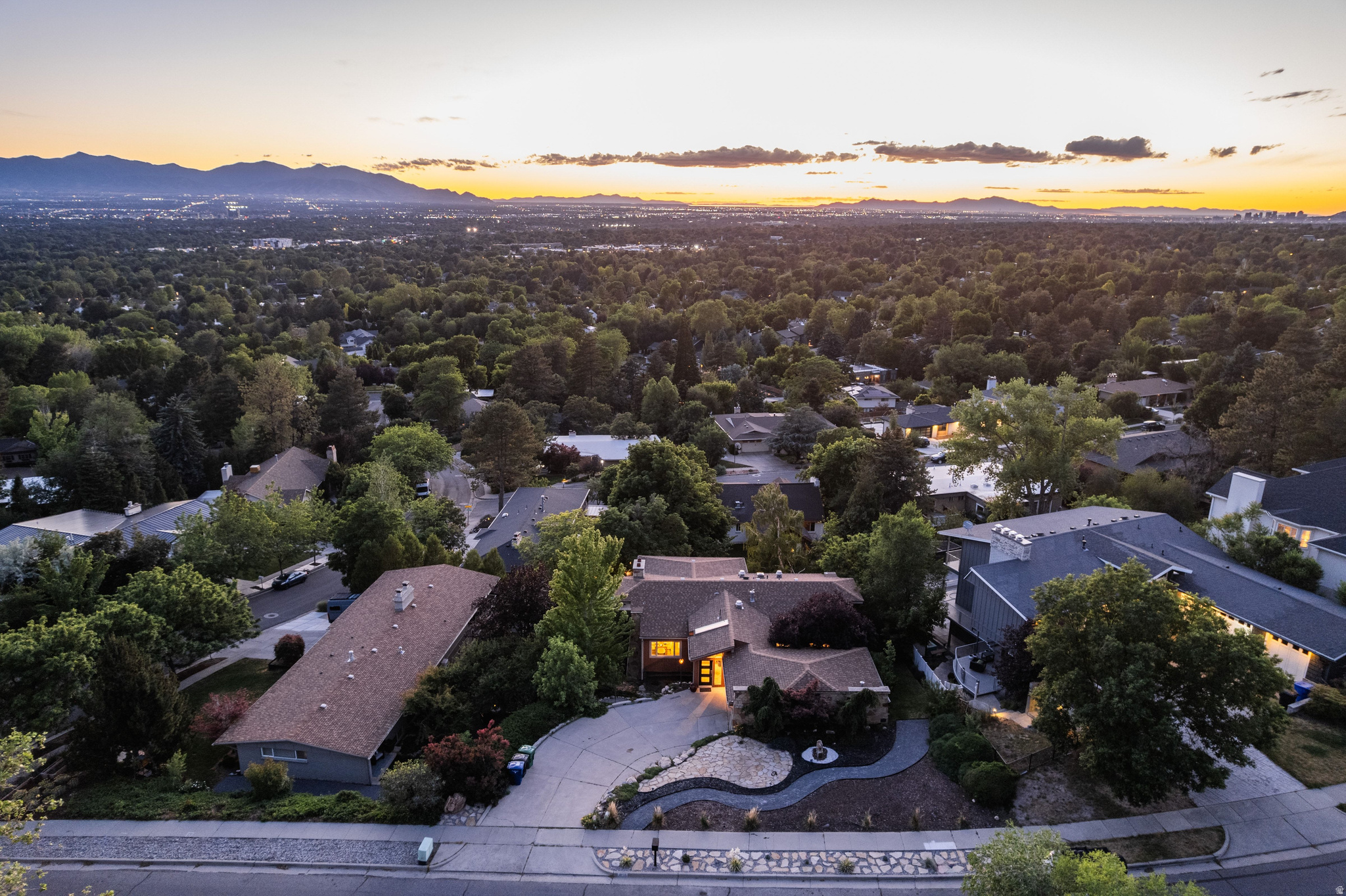 COTTONWOOD HILLS SUB - Residential