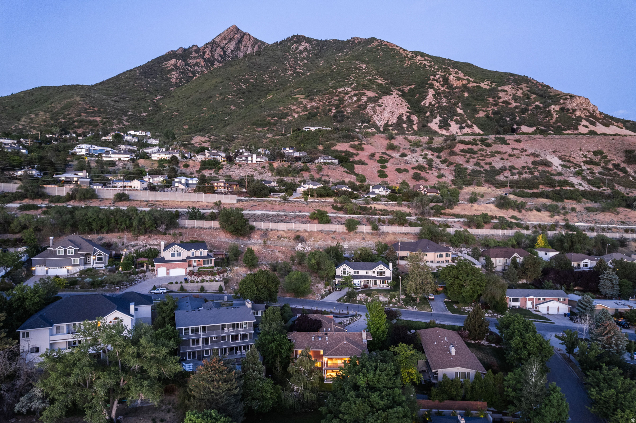 COTTONWOOD HILLS SUB - Residential