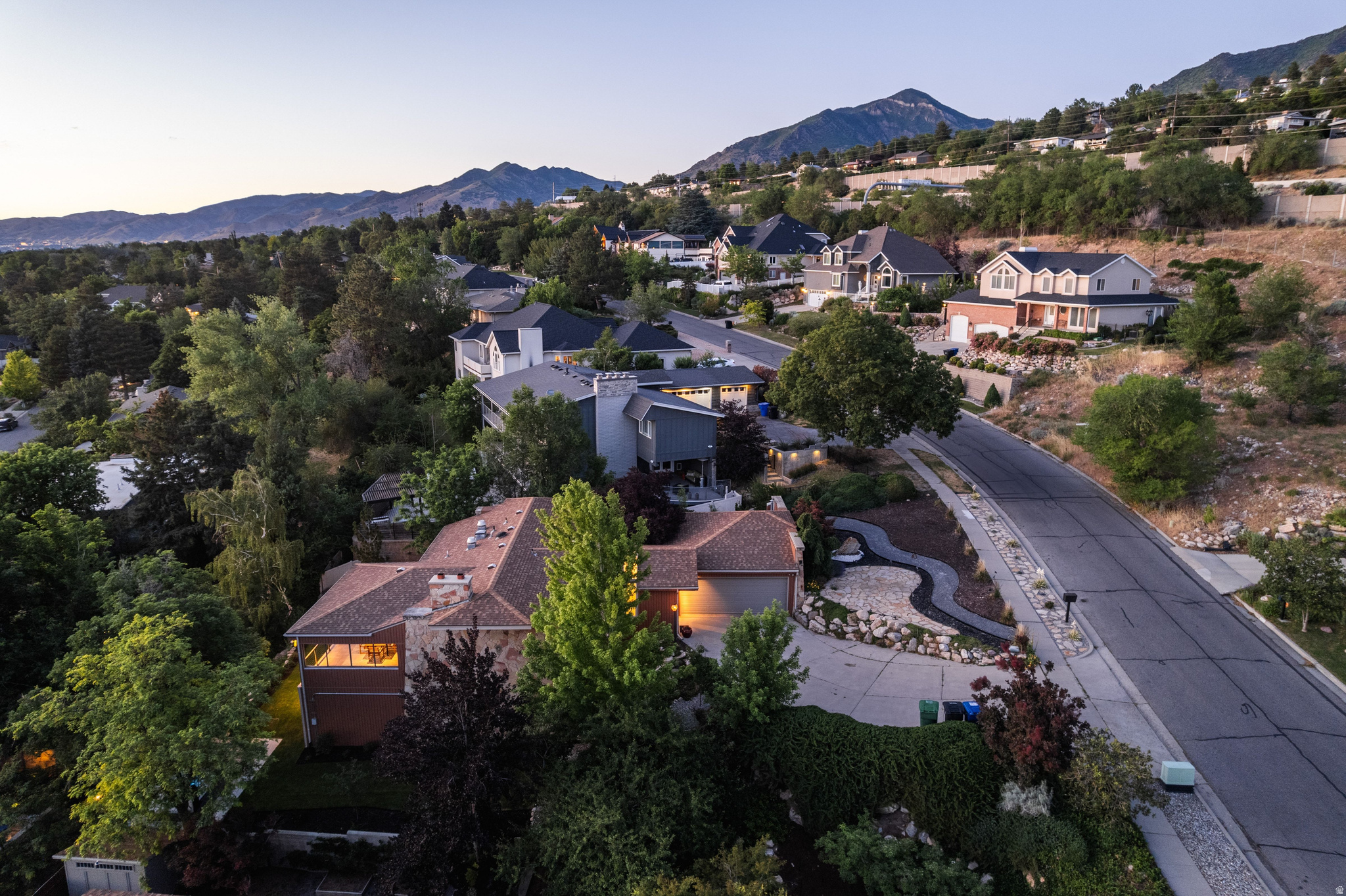 COTTONWOOD HILLS SUB - Residential