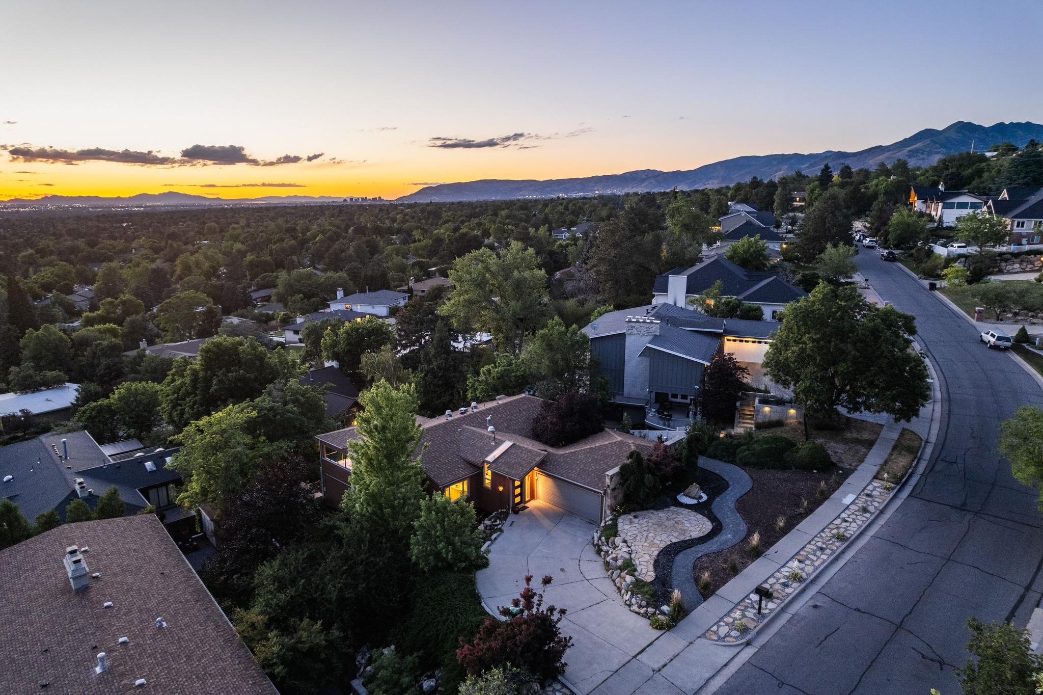 COTTONWOOD HILLS SUB - Residential