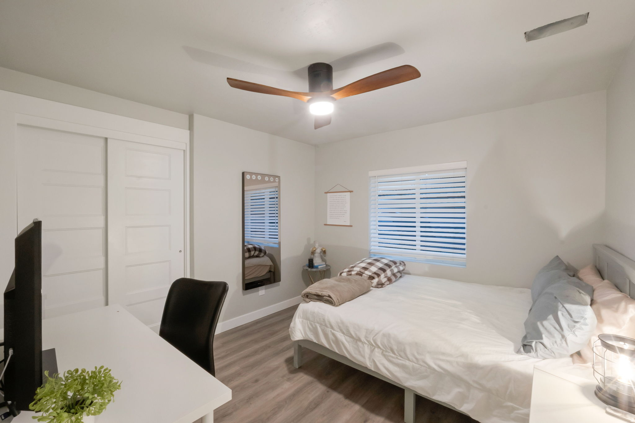 HOLBROOK FARMS - Residential