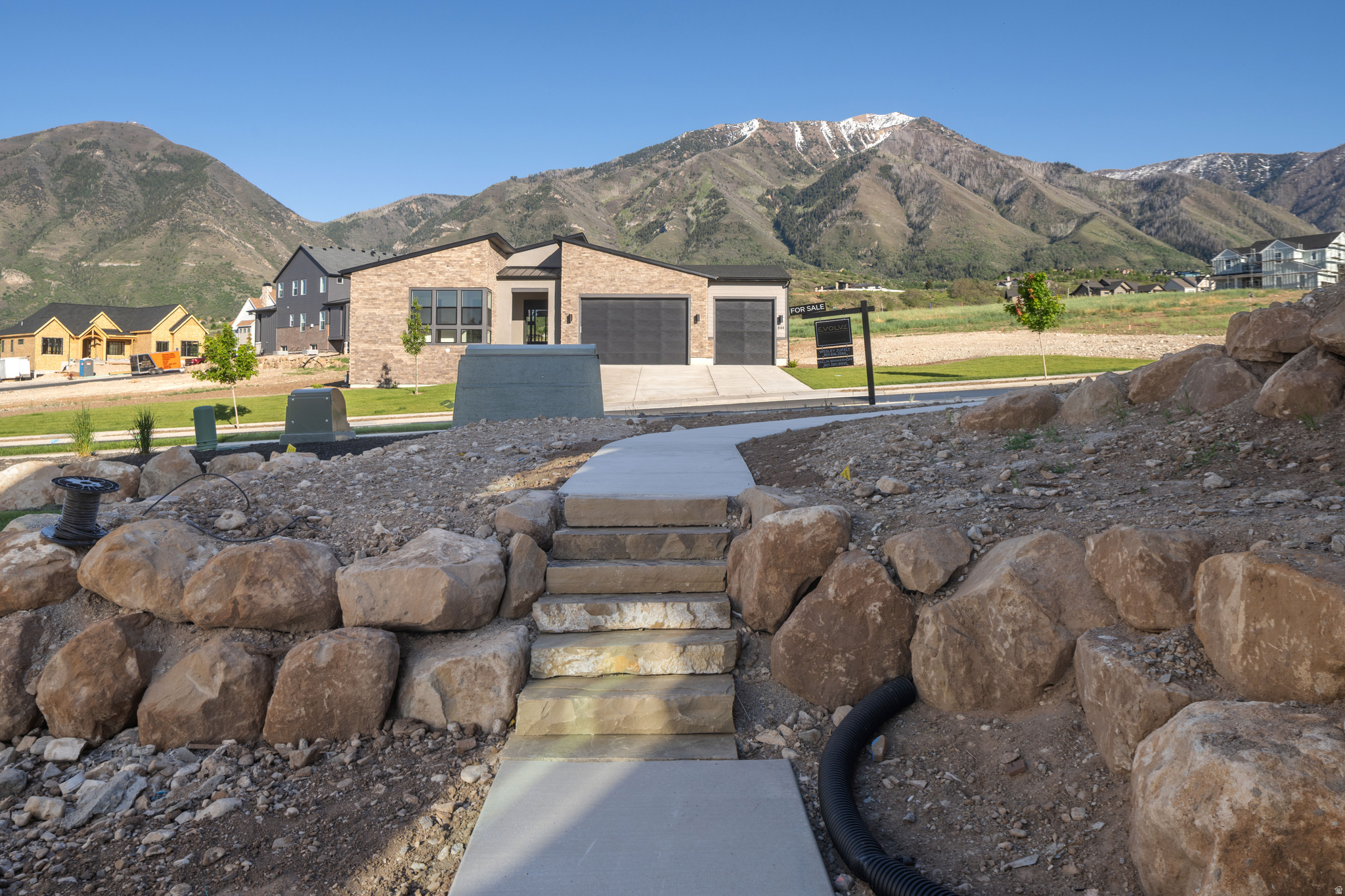 HIGHLANDS AT ELK RIDGE - Residential