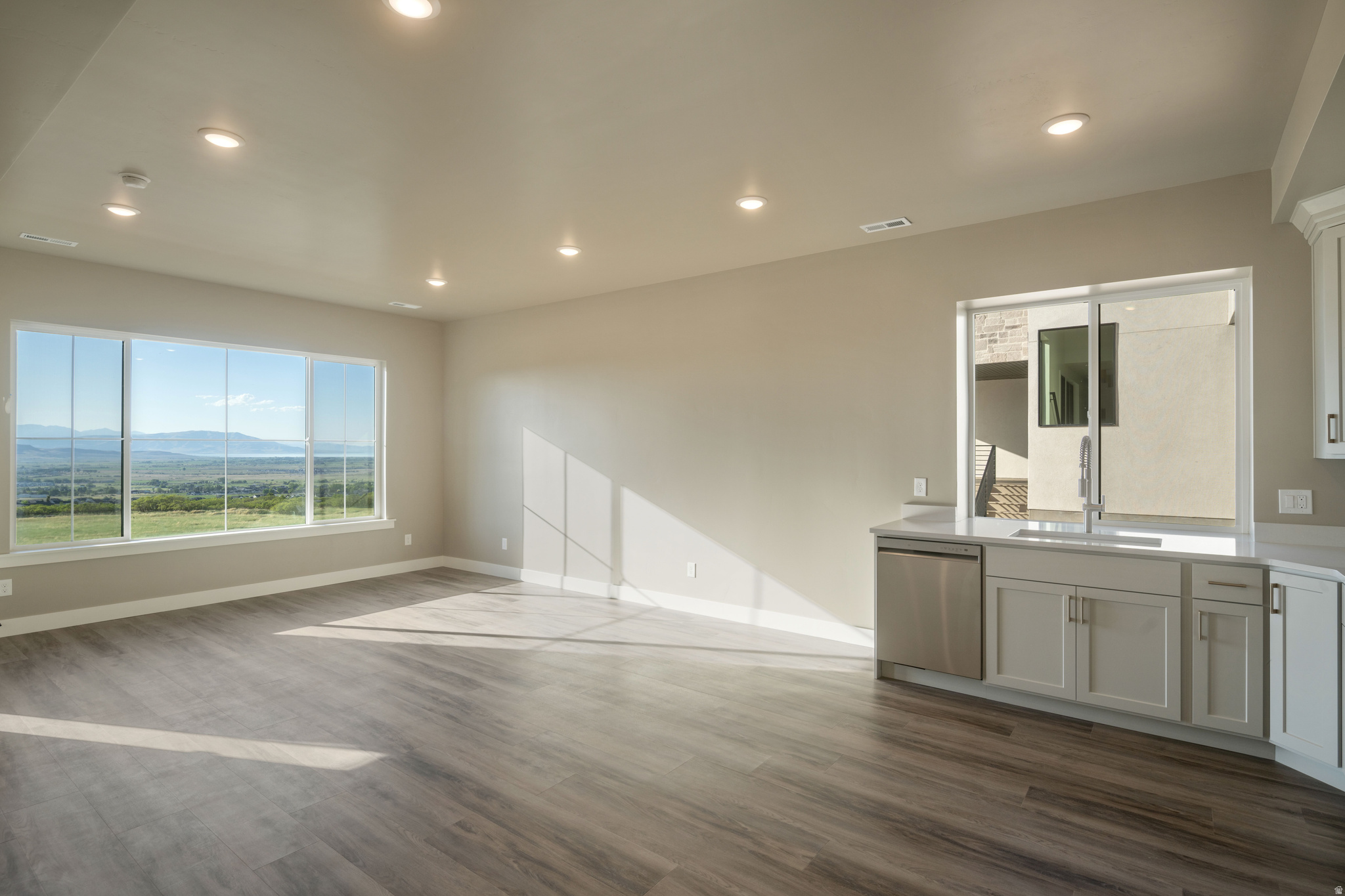 HIGHLANDS AT ELK RIDGE - Residential