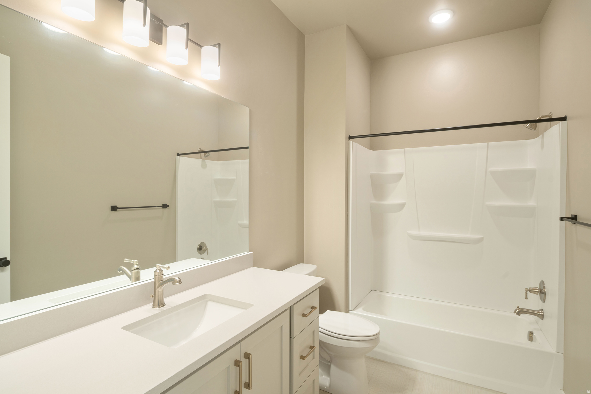 HIGHLANDS AT ELK RIDGE - Residential