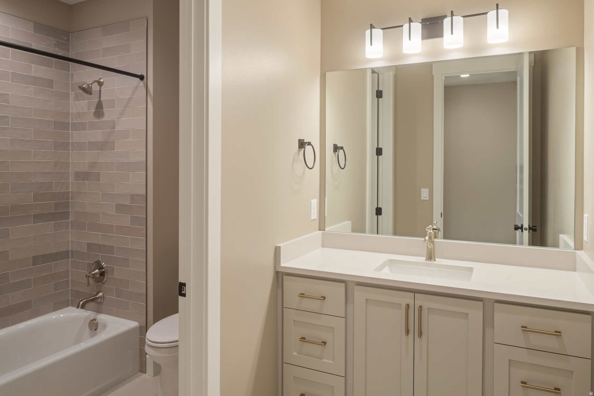 HIGHLANDS AT ELK RIDGE - Residential