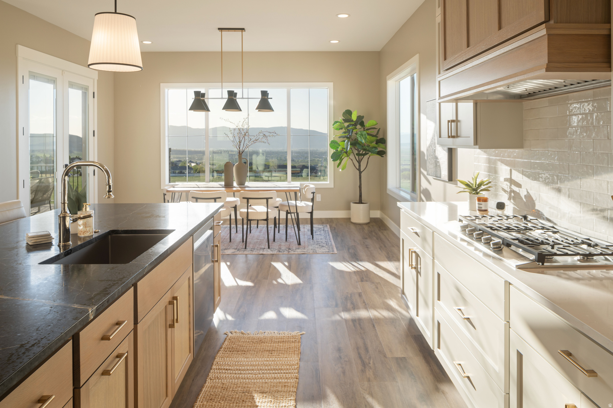 HIGHLANDS AT ELK RIDGE - Residential