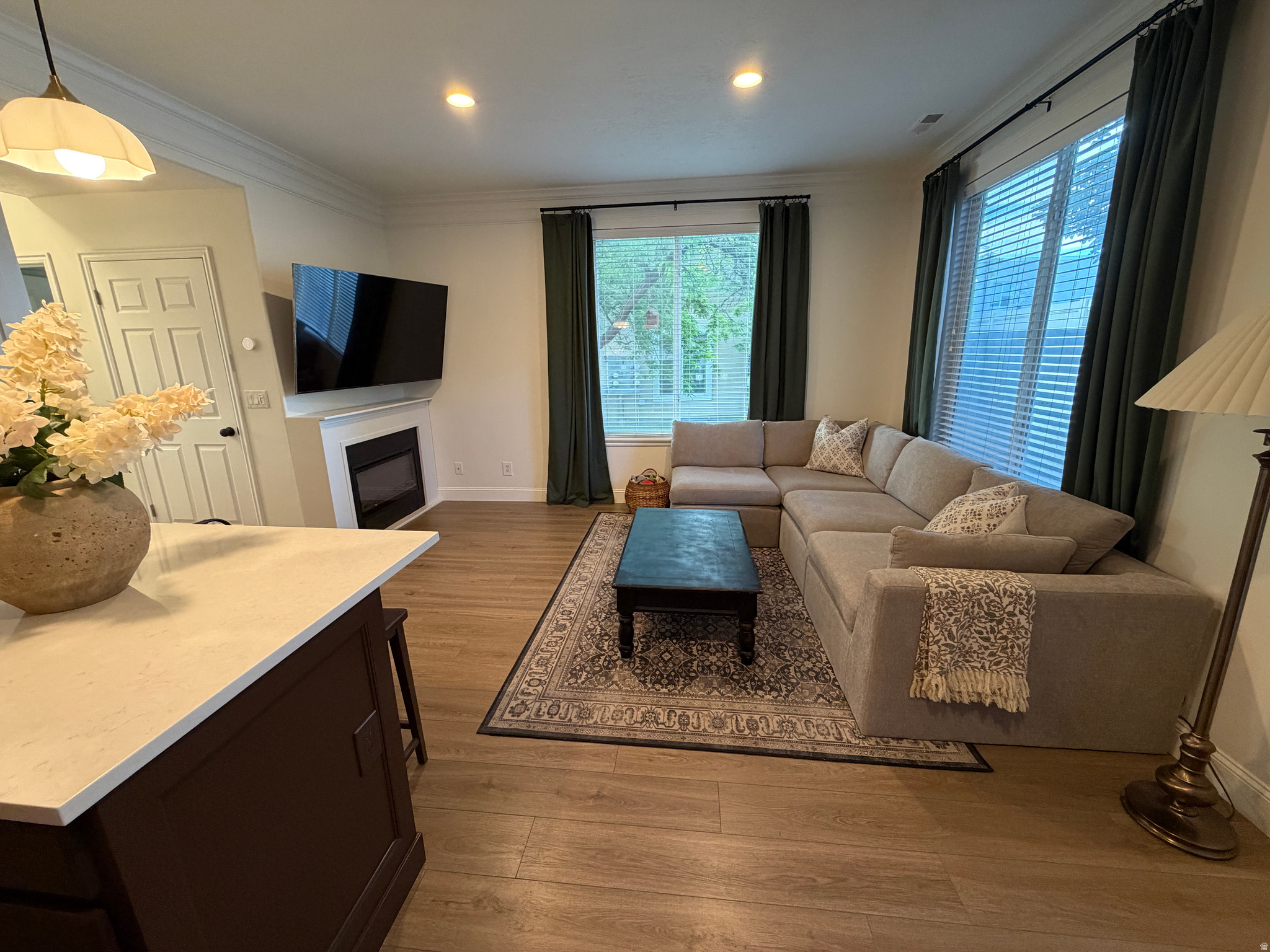 HIDDEN CREEK - Residential
