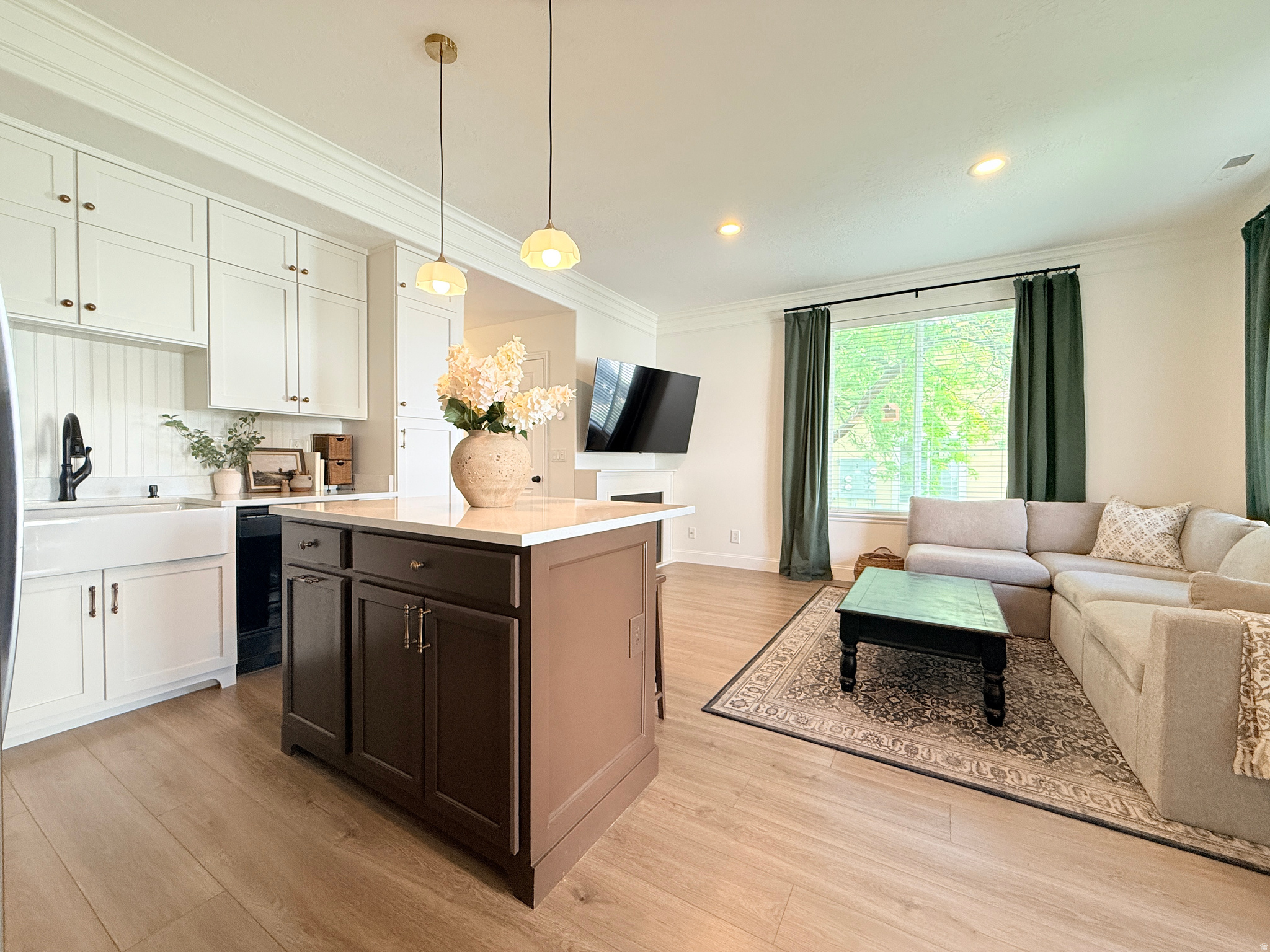 HIDDEN CREEK - Residential
