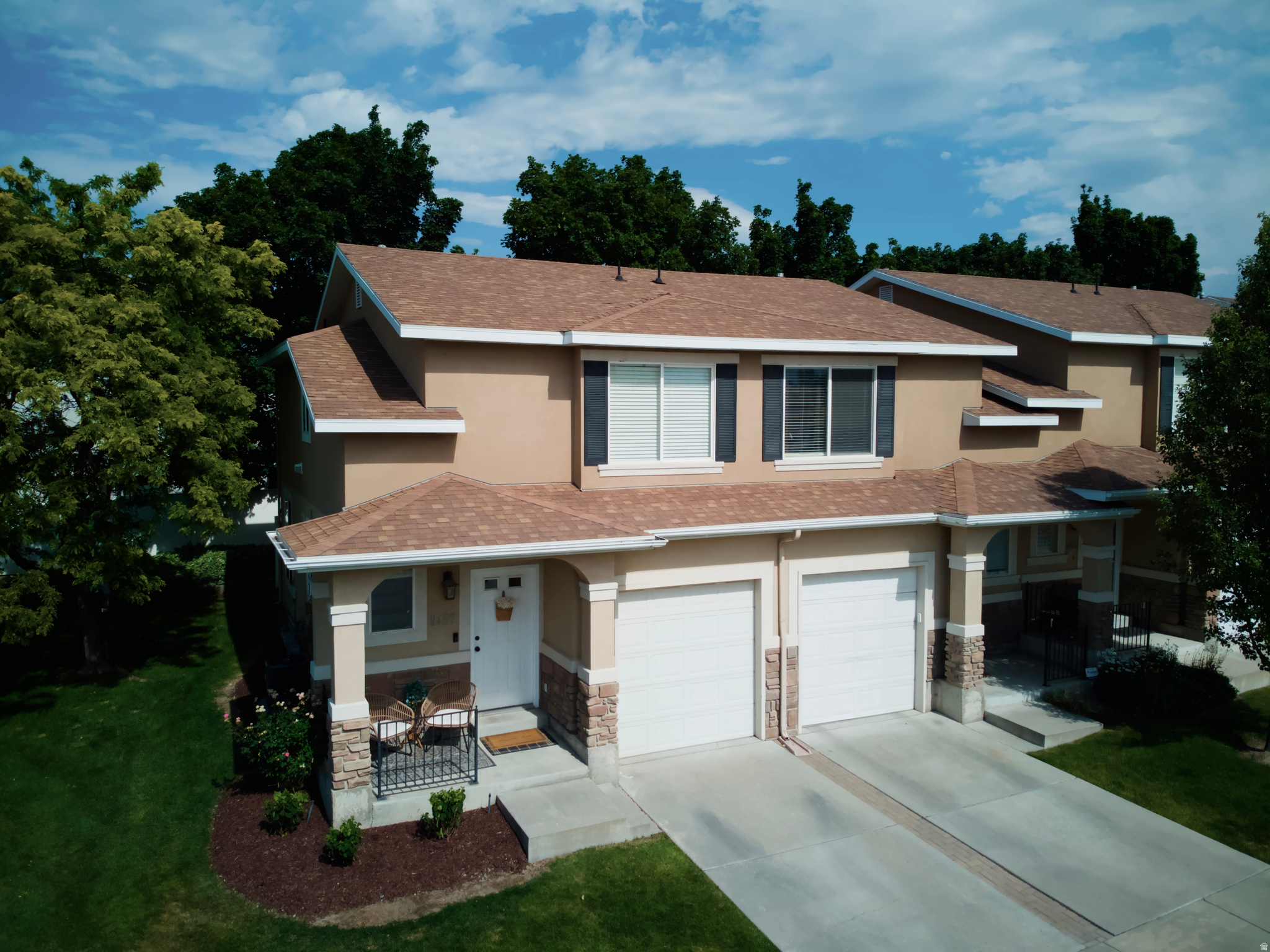 HIDDEN CREEK - Residential
