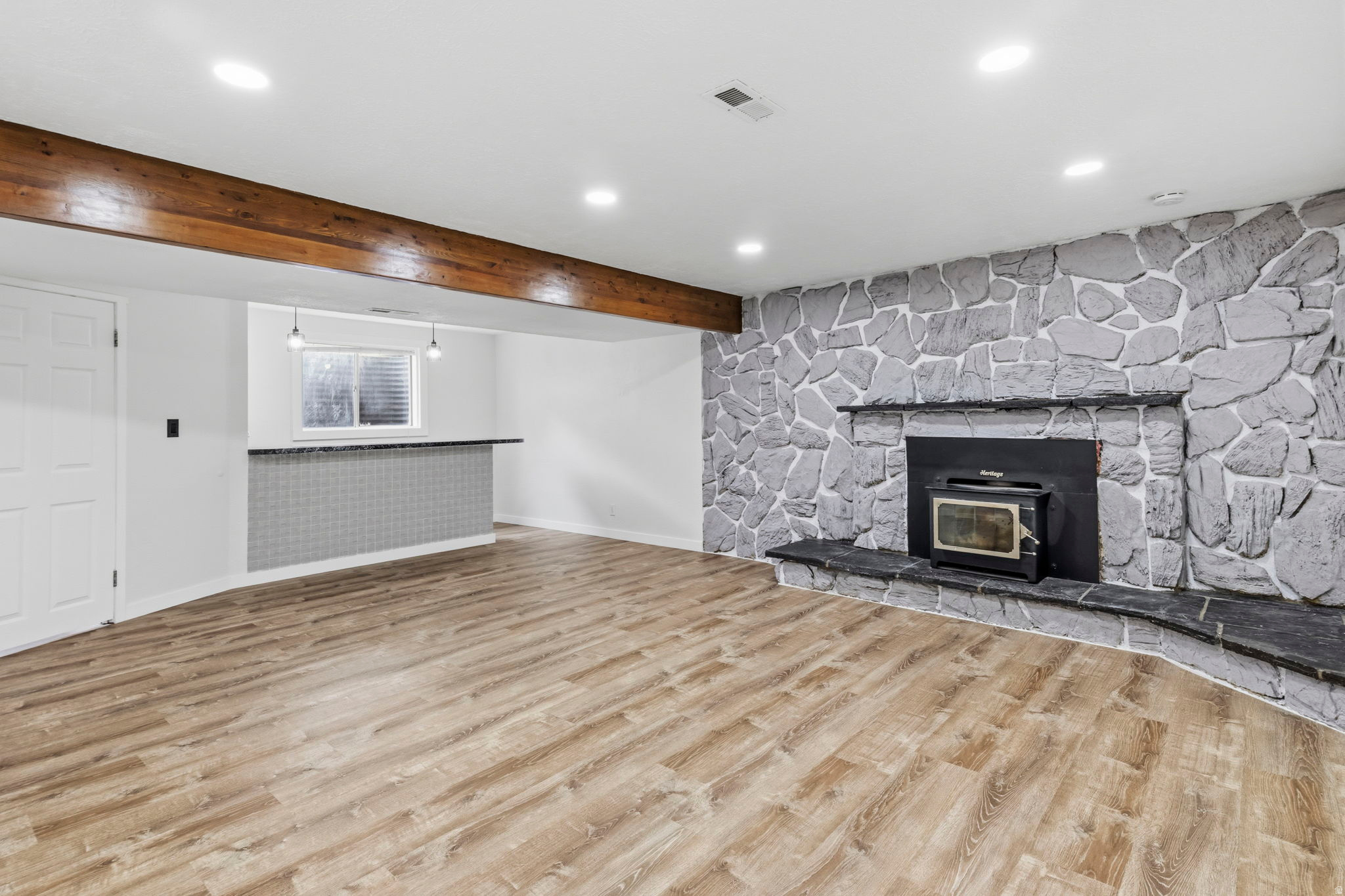QUAIL HOLLOW #4 - Residential