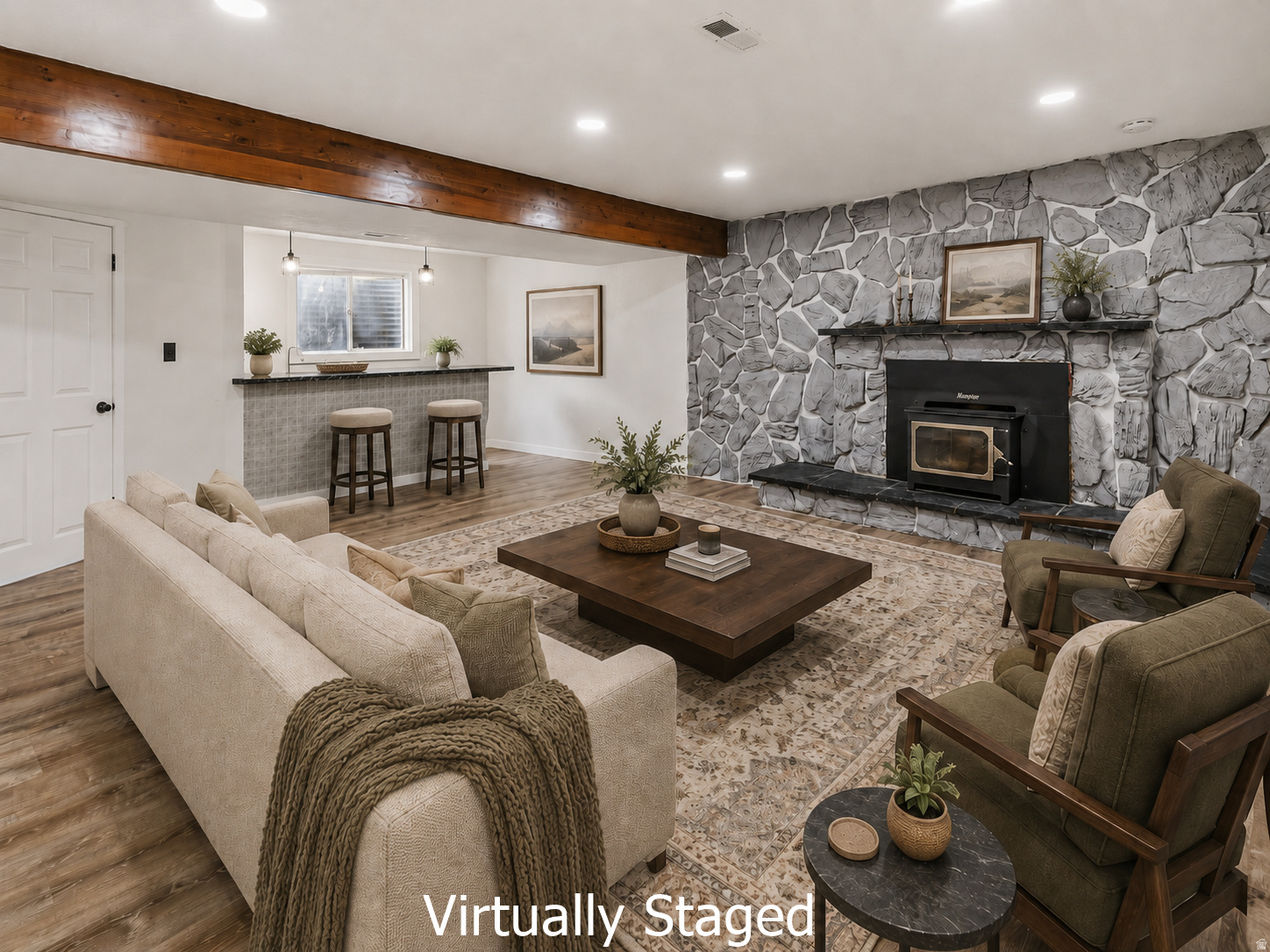 QUAIL HOLLOW #4 - Residential