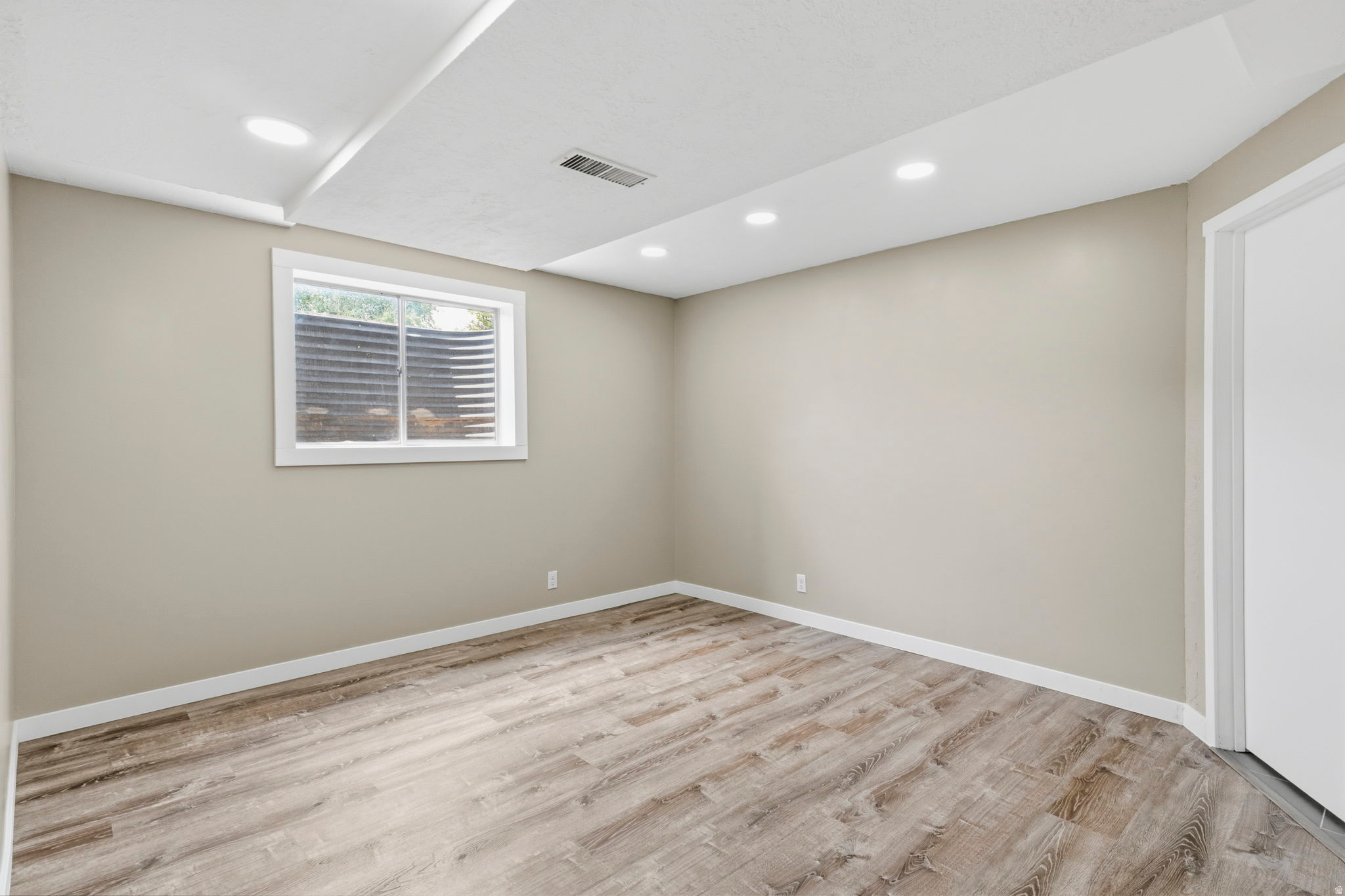 QUAIL HOLLOW #4 - Residential