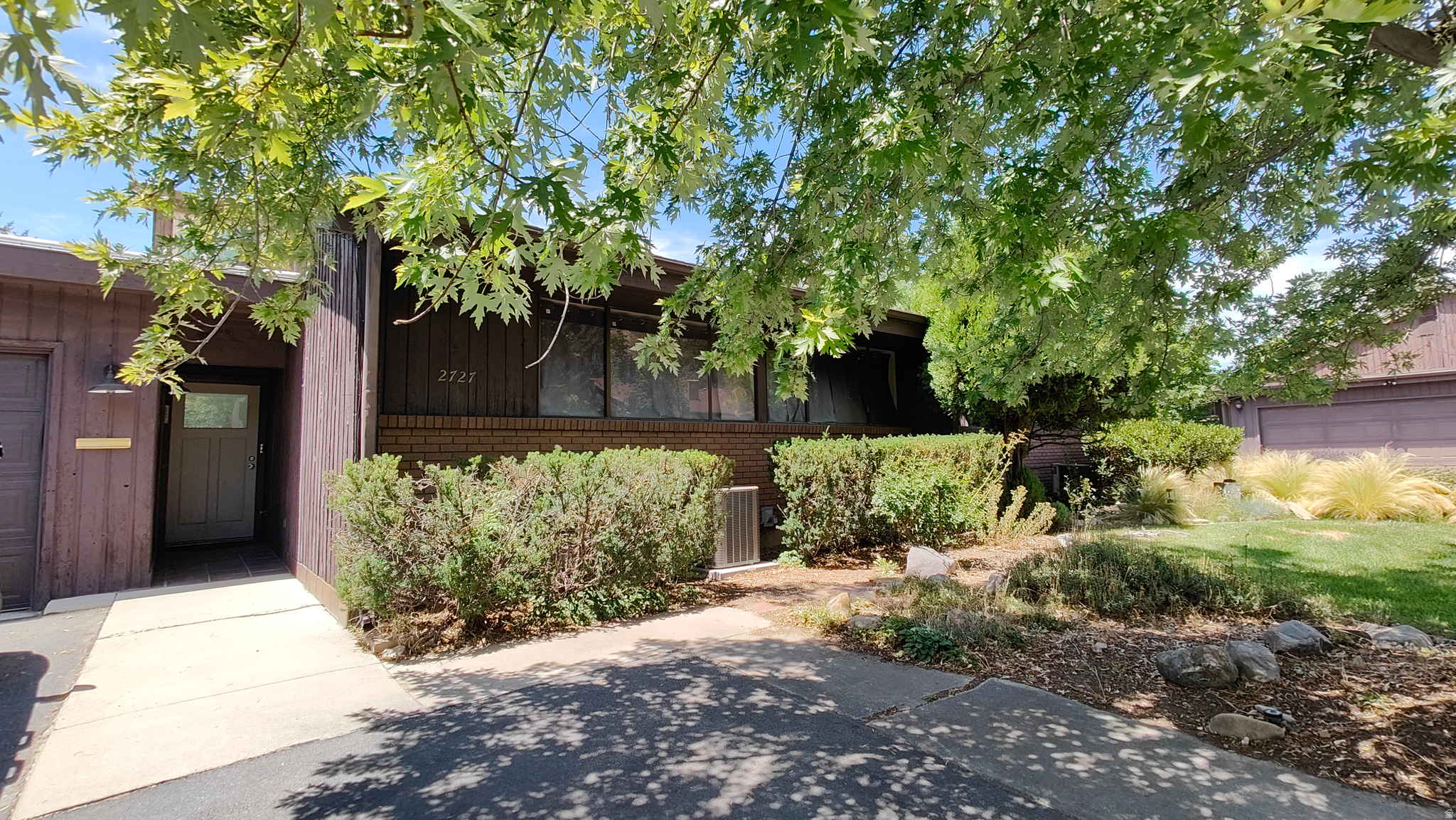 EDGEWOOD - Residential