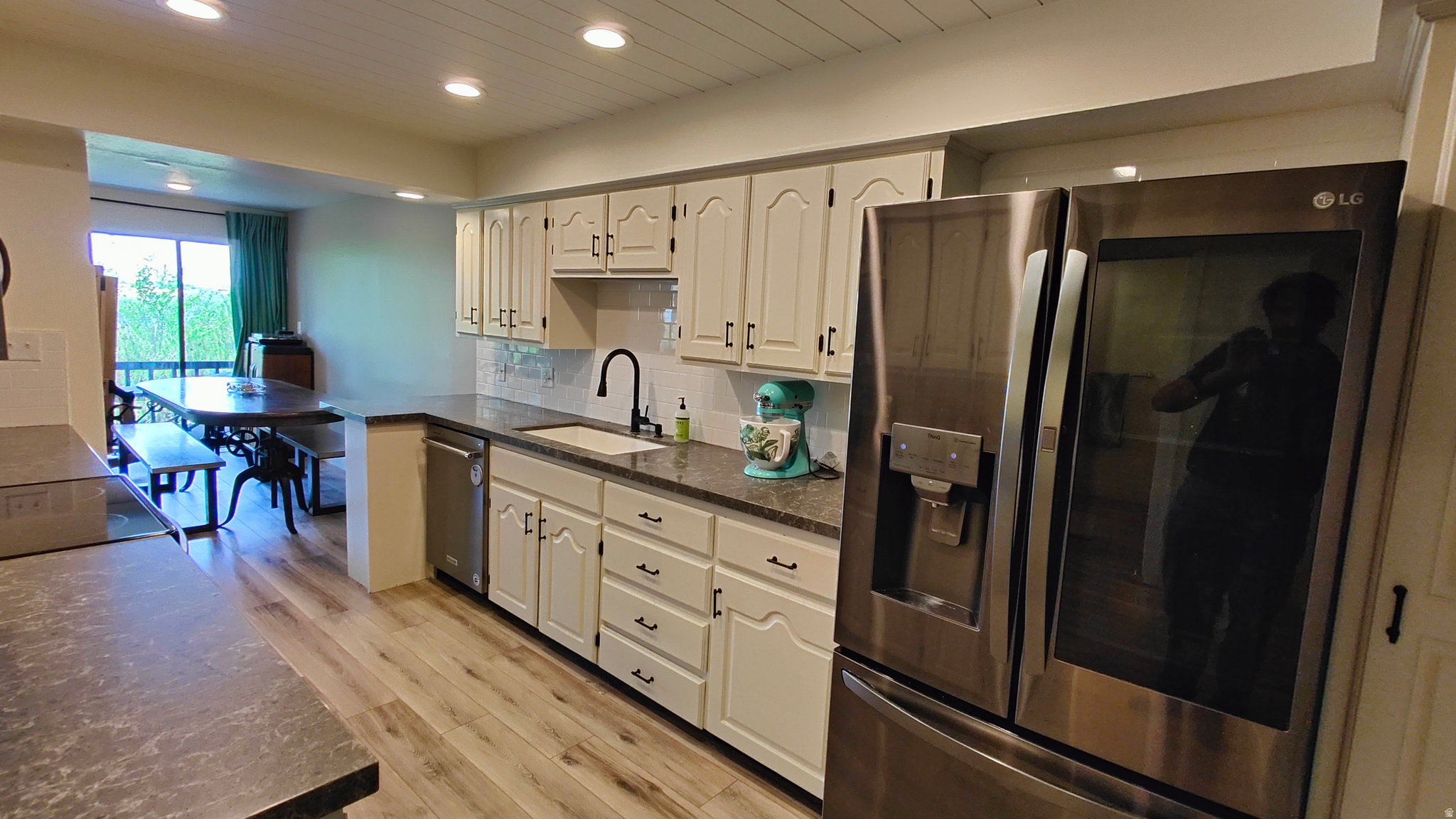 EDGEWOOD - Residential