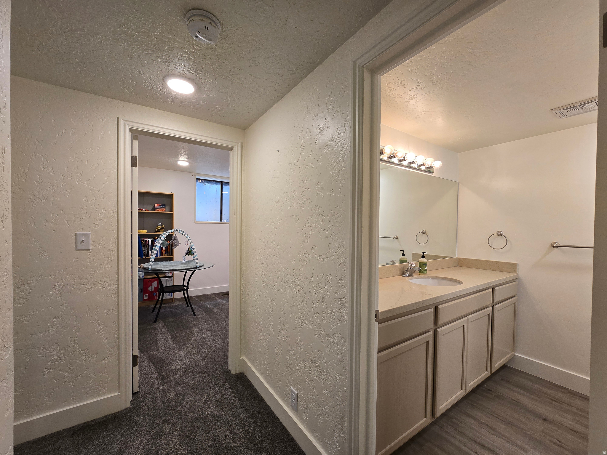 EDGEWOOD - Residential
