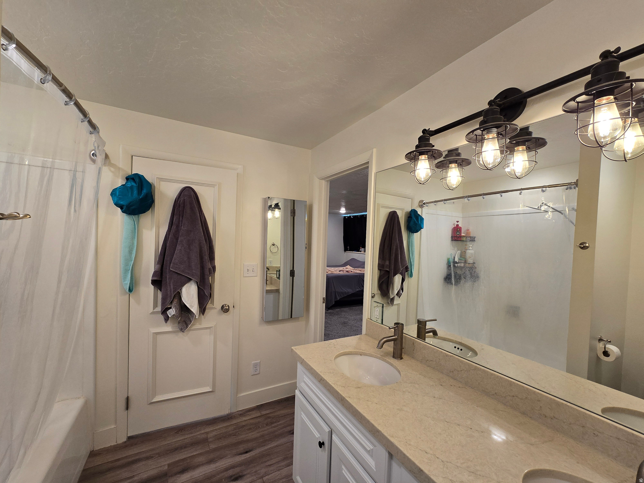 EDGEWOOD - Residential