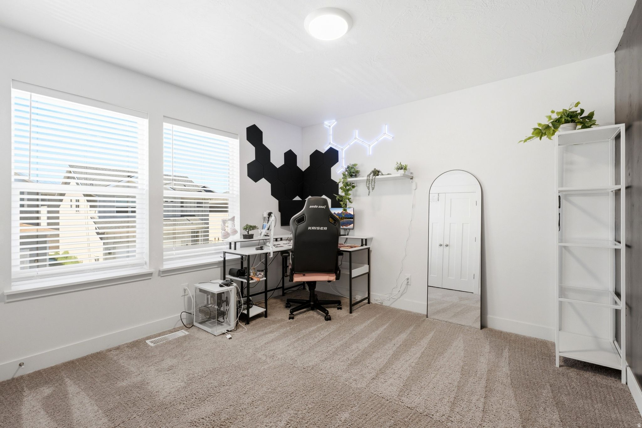 SILVERLAKE - Residential