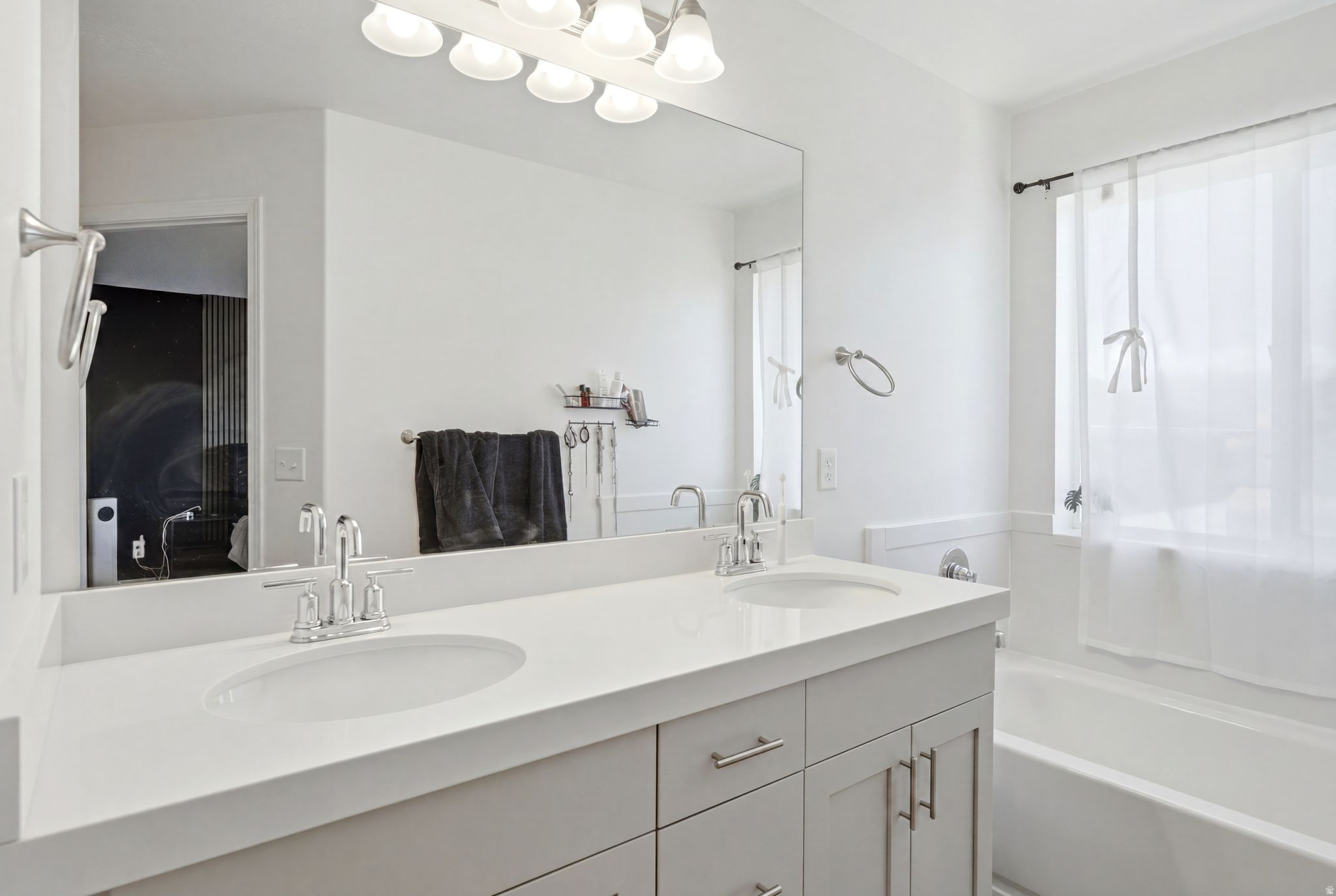 SILVERLAKE - Residential
