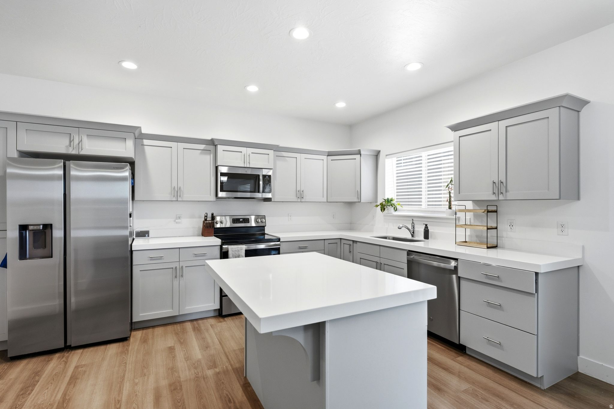 SILVERLAKE - Residential