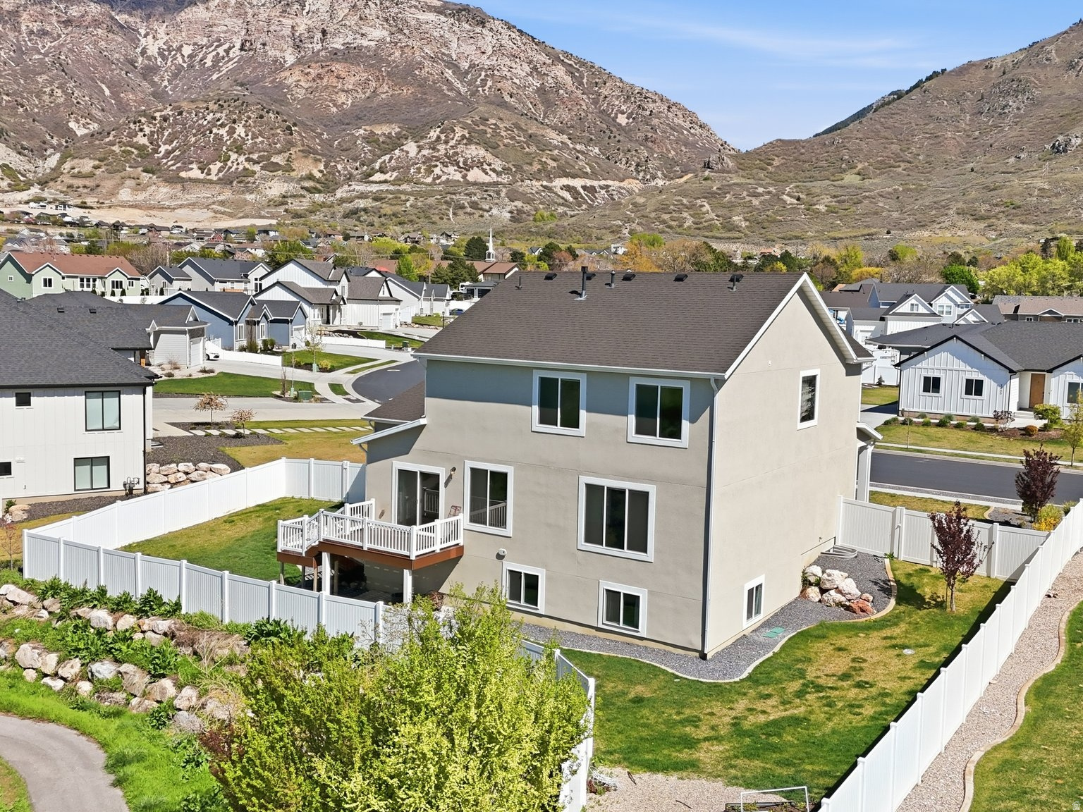 NORTHWOOD HILLS - Residential