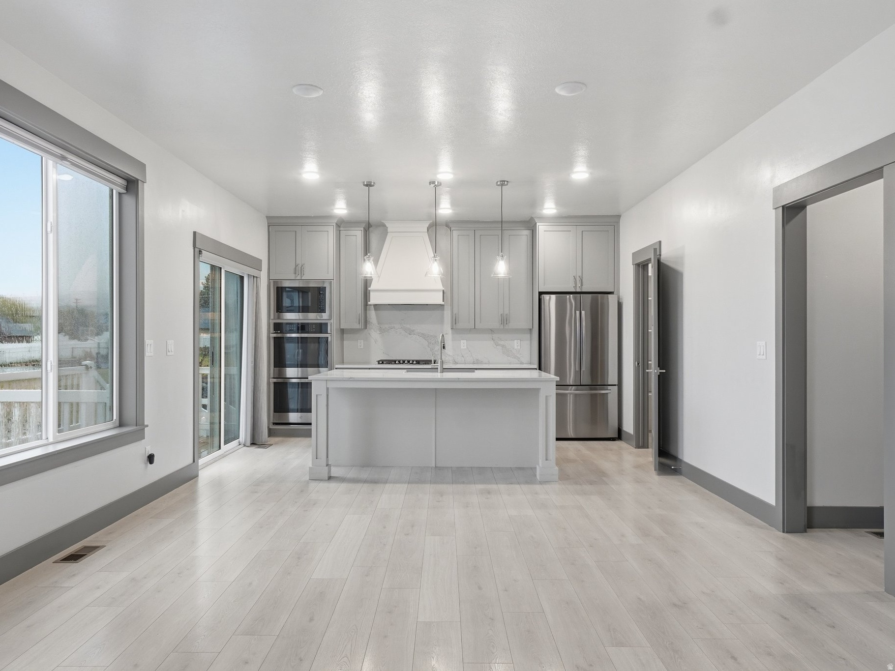 NORTHWOOD HILLS - Residential