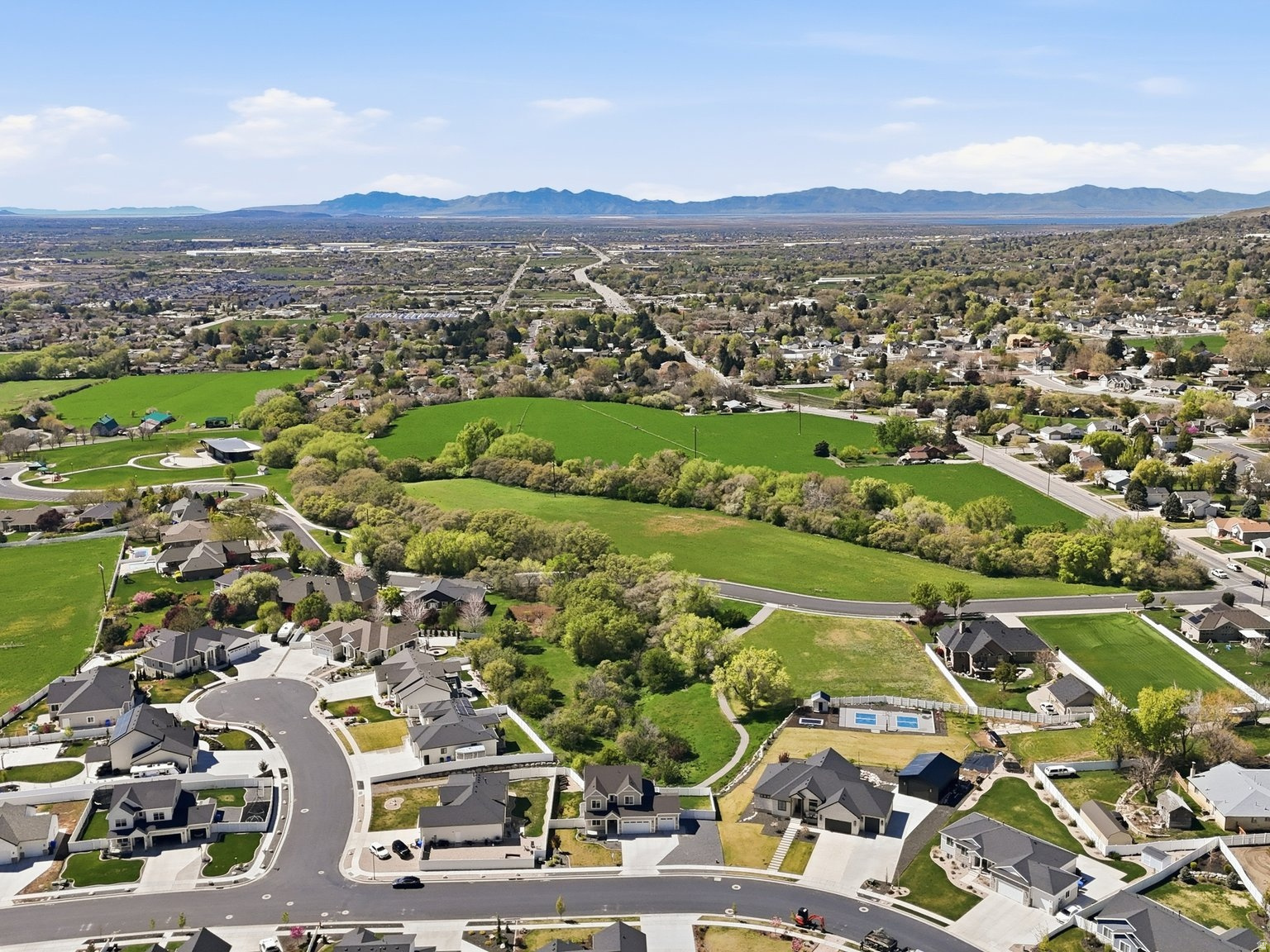 NORTHWOOD HILLS - Residential