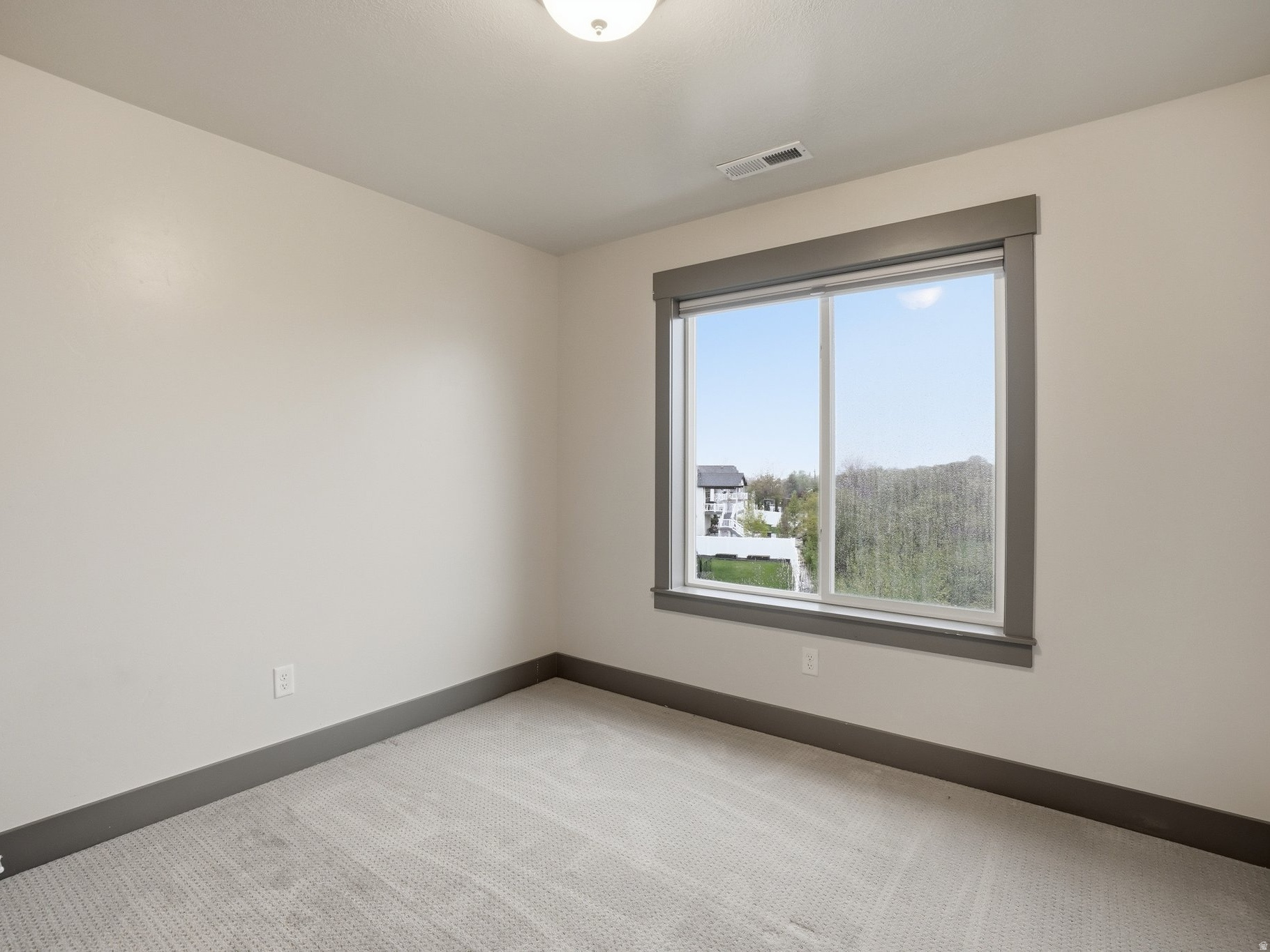 NORTHWOOD HILLS - Residential