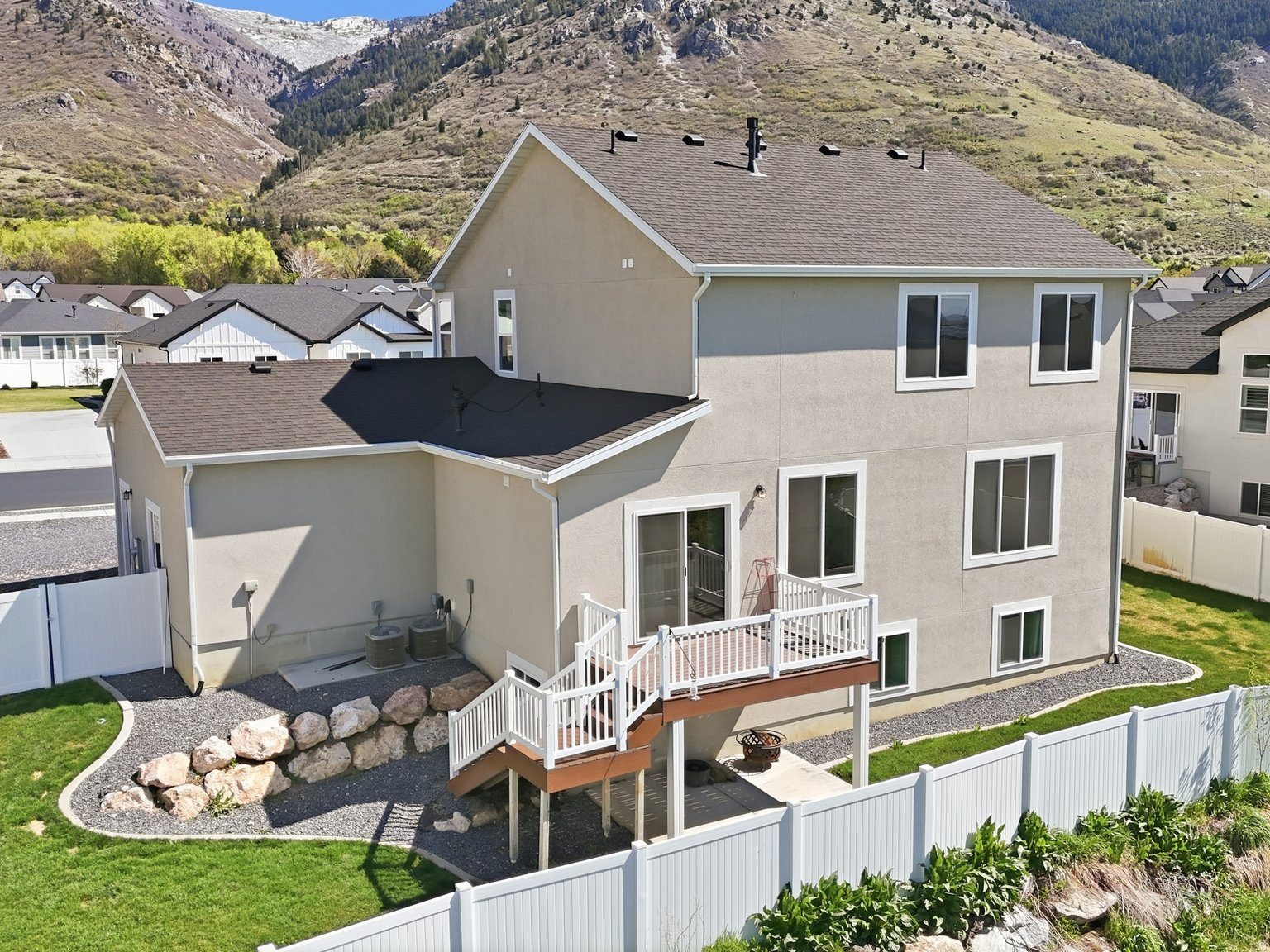 NORTHWOOD HILLS - Residential