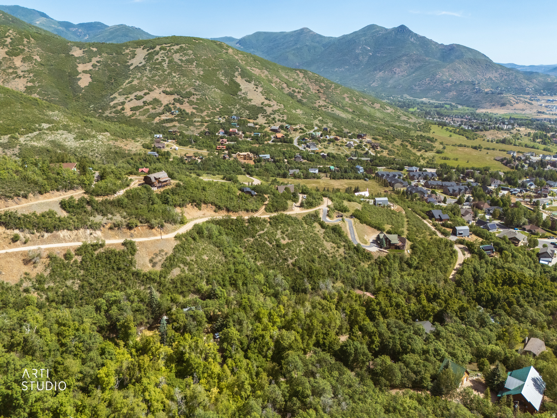 SWISS MOUNTAIN ESTATES - Land