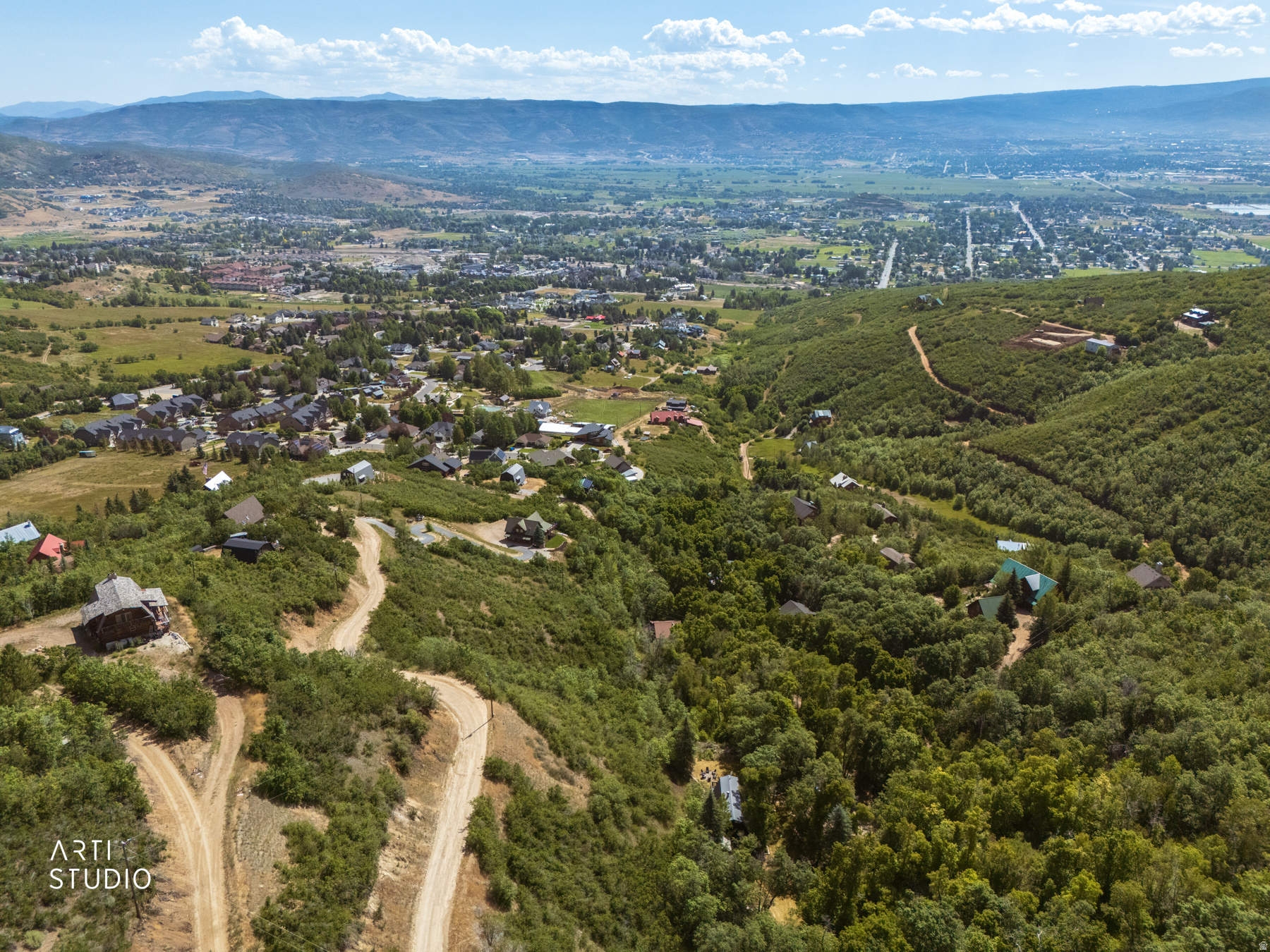 SWISS MOUNTAIN ESTATES - Land