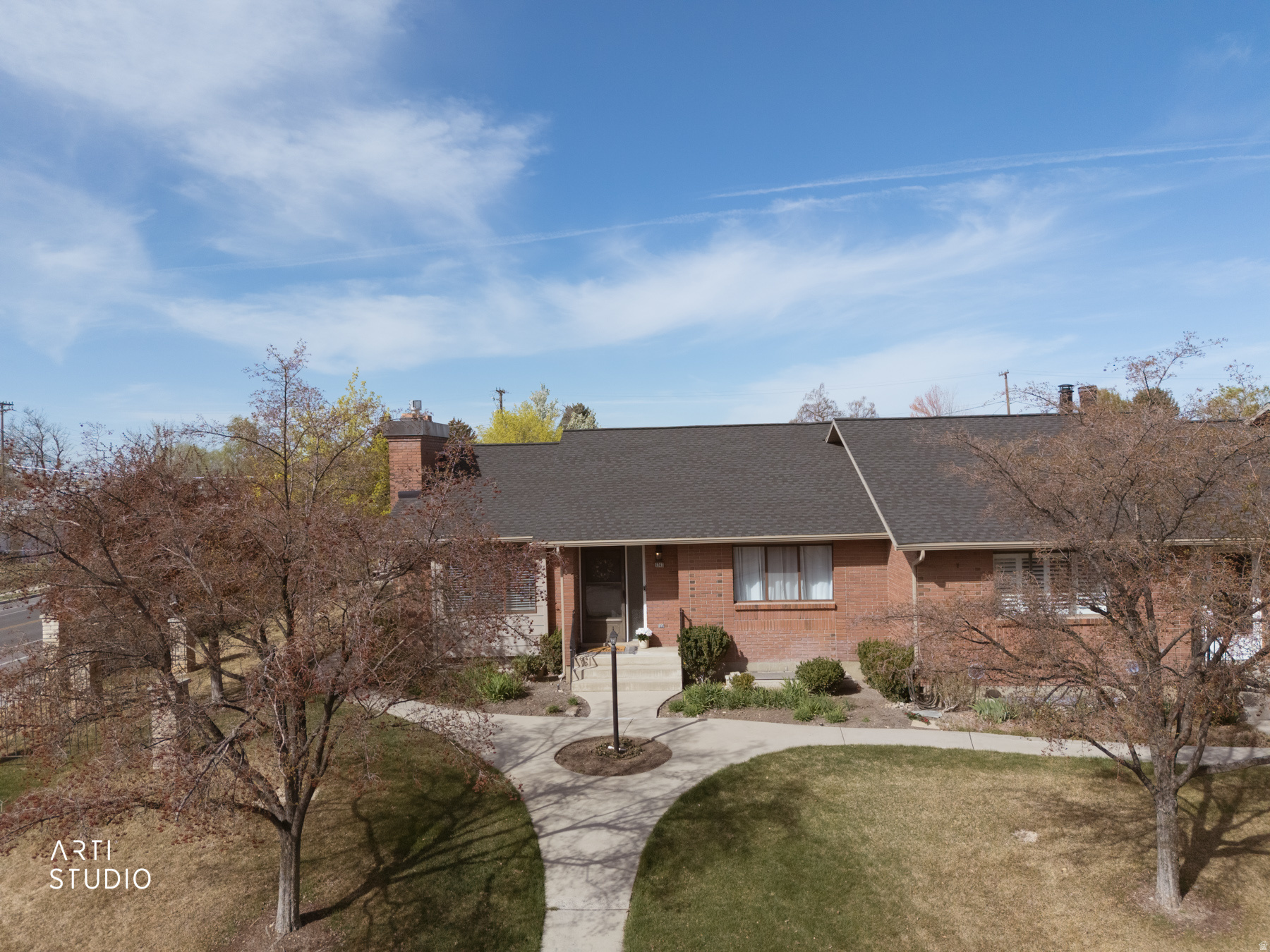 GRANDVIEW FARM CONDO - Residential