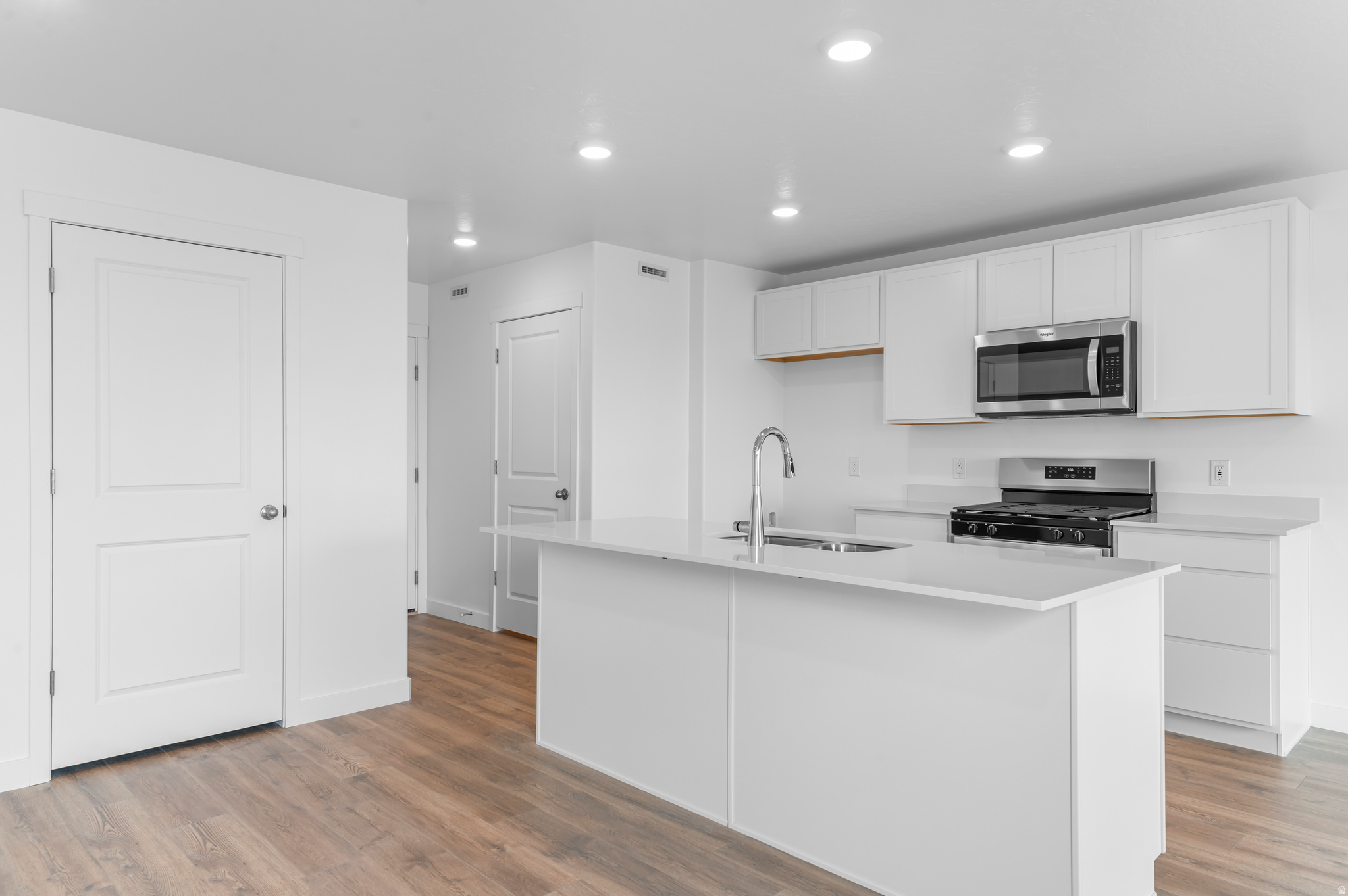 INVERNESS BY D.R. HORTON - Residential